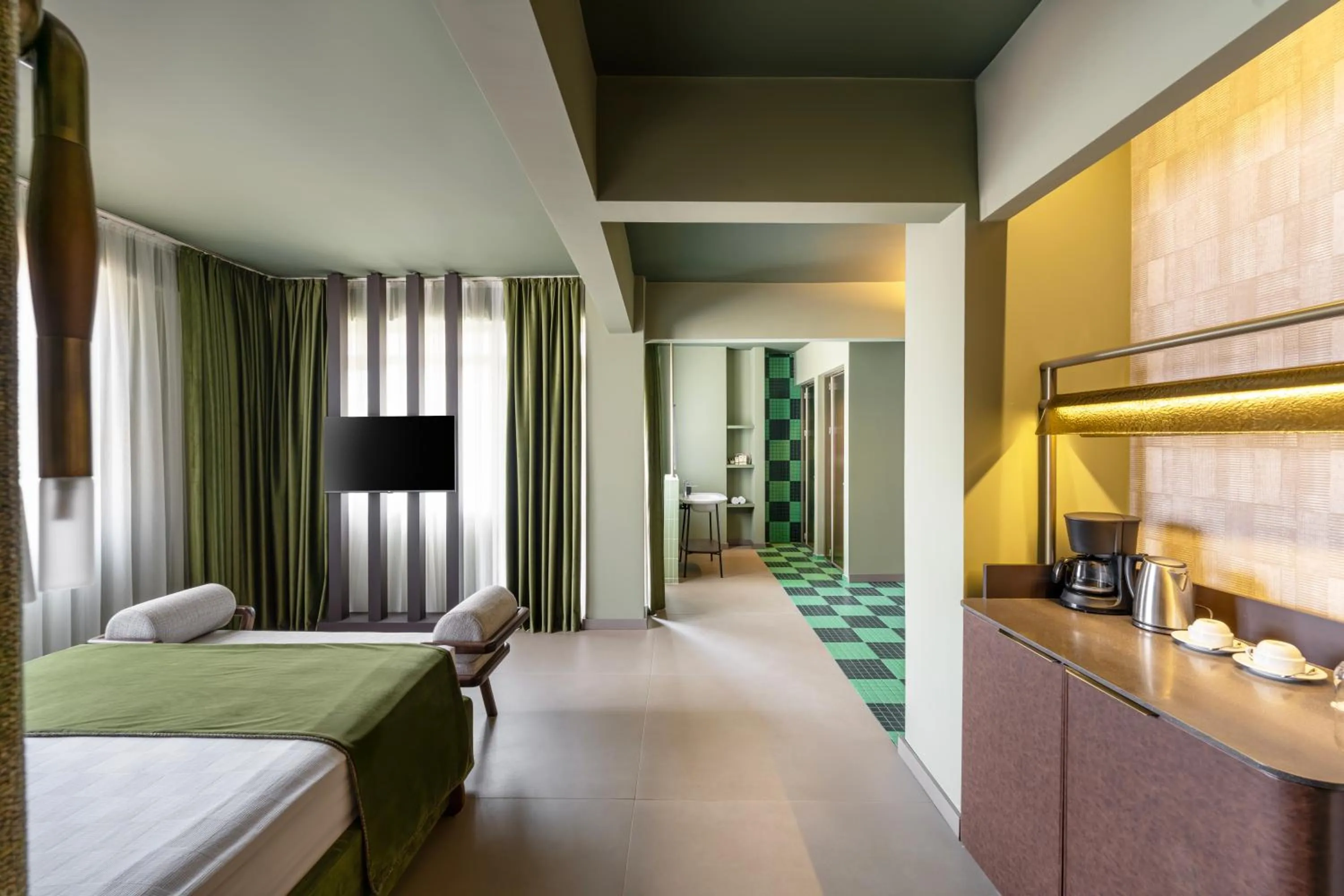 Photo of the whole room, Bed in Alp Pasa Hotel - Special Class