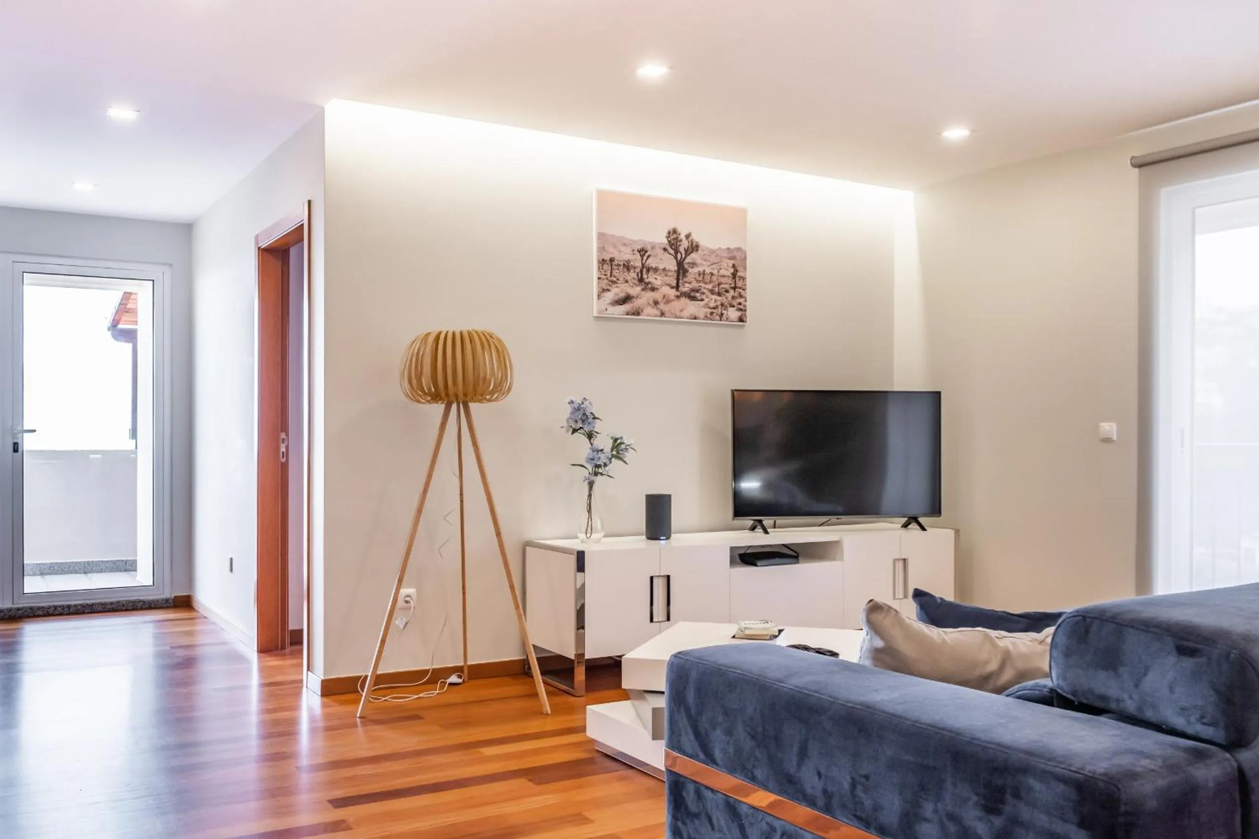Caniço Penthouse by Homie