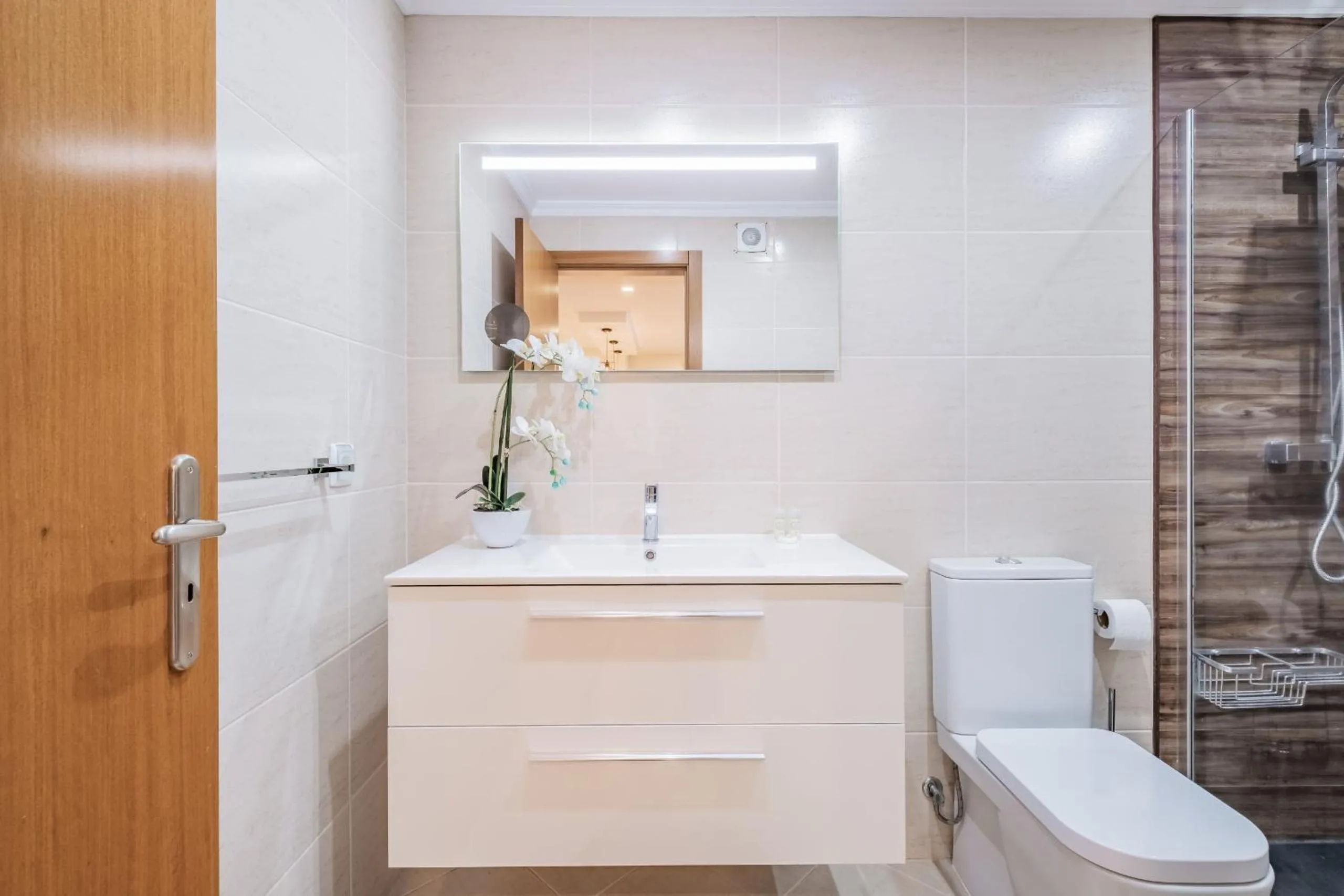 Caniço Penthouse by Homie
