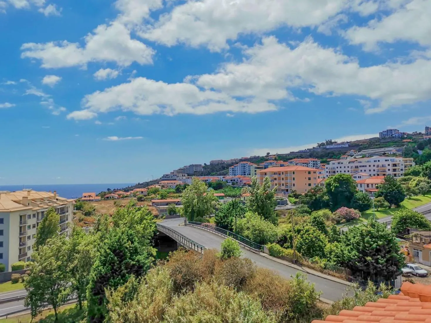 Caniço Penthouse by Homie