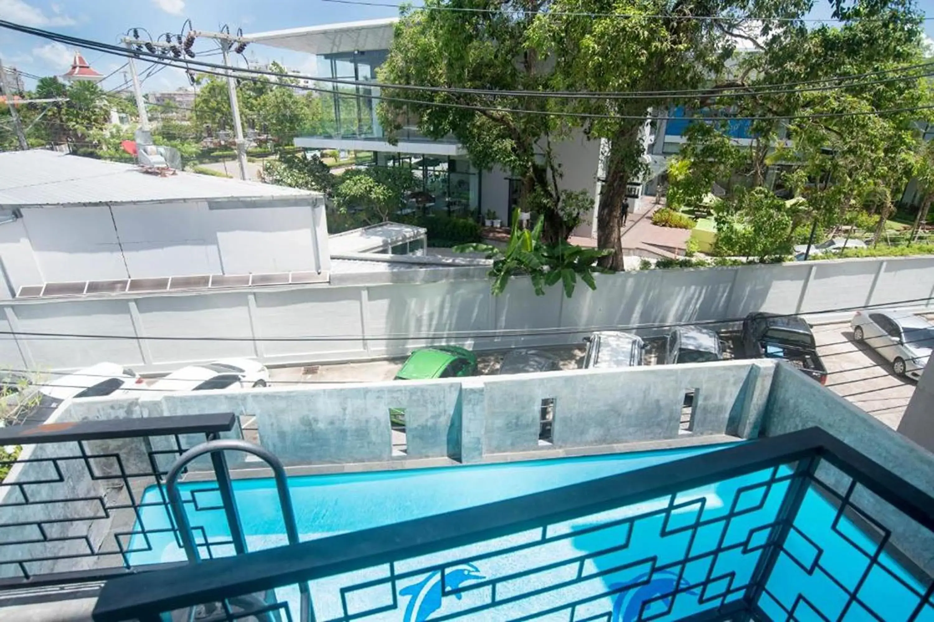 Swimming pool in Beehive Phuket Old Town Hostel Swimming pool in Beehive Phuket Old Town Hostel