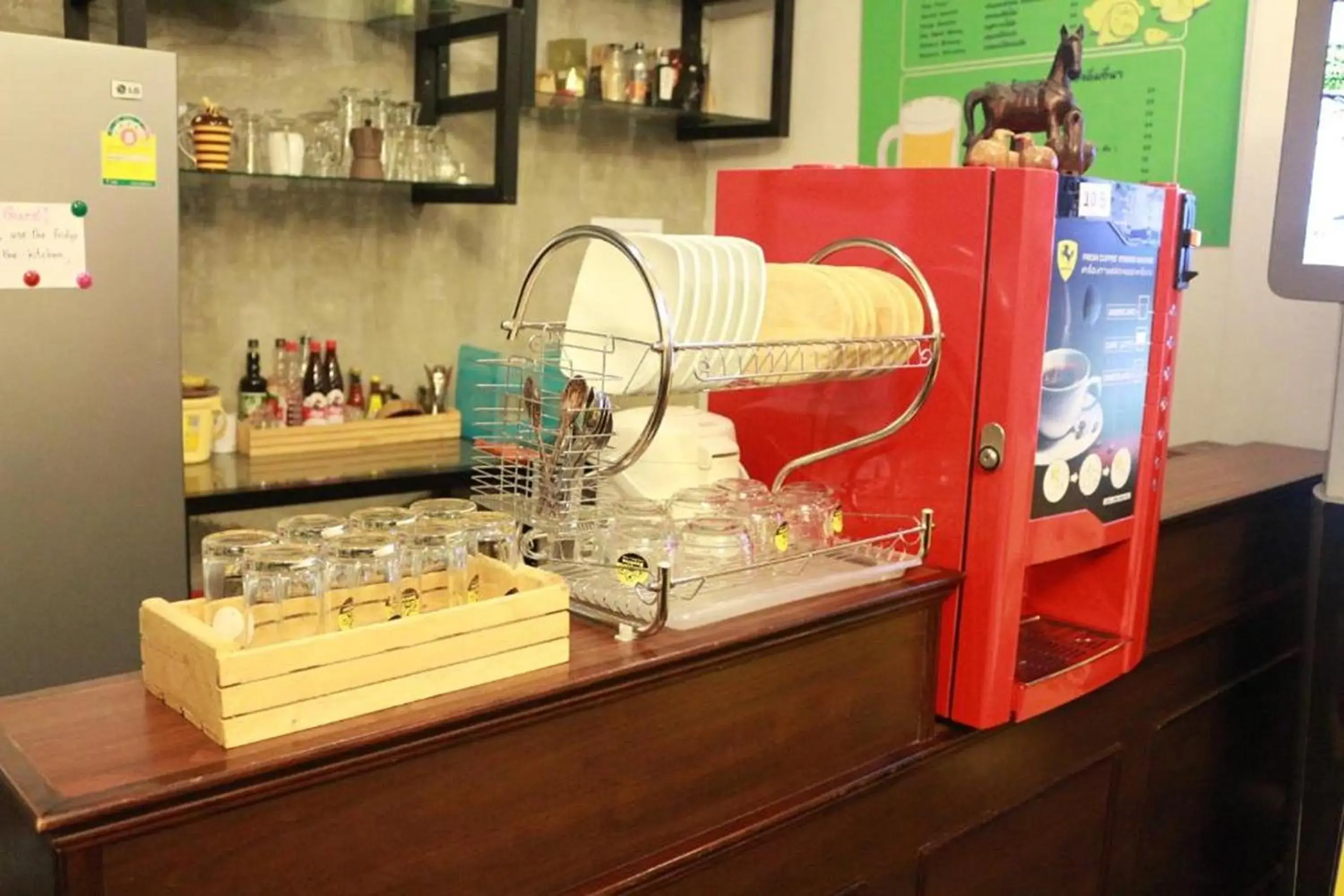 Property building in Beehive Phuket Old Town Hostel Property building in Beehive Phuket Old Town Hostel