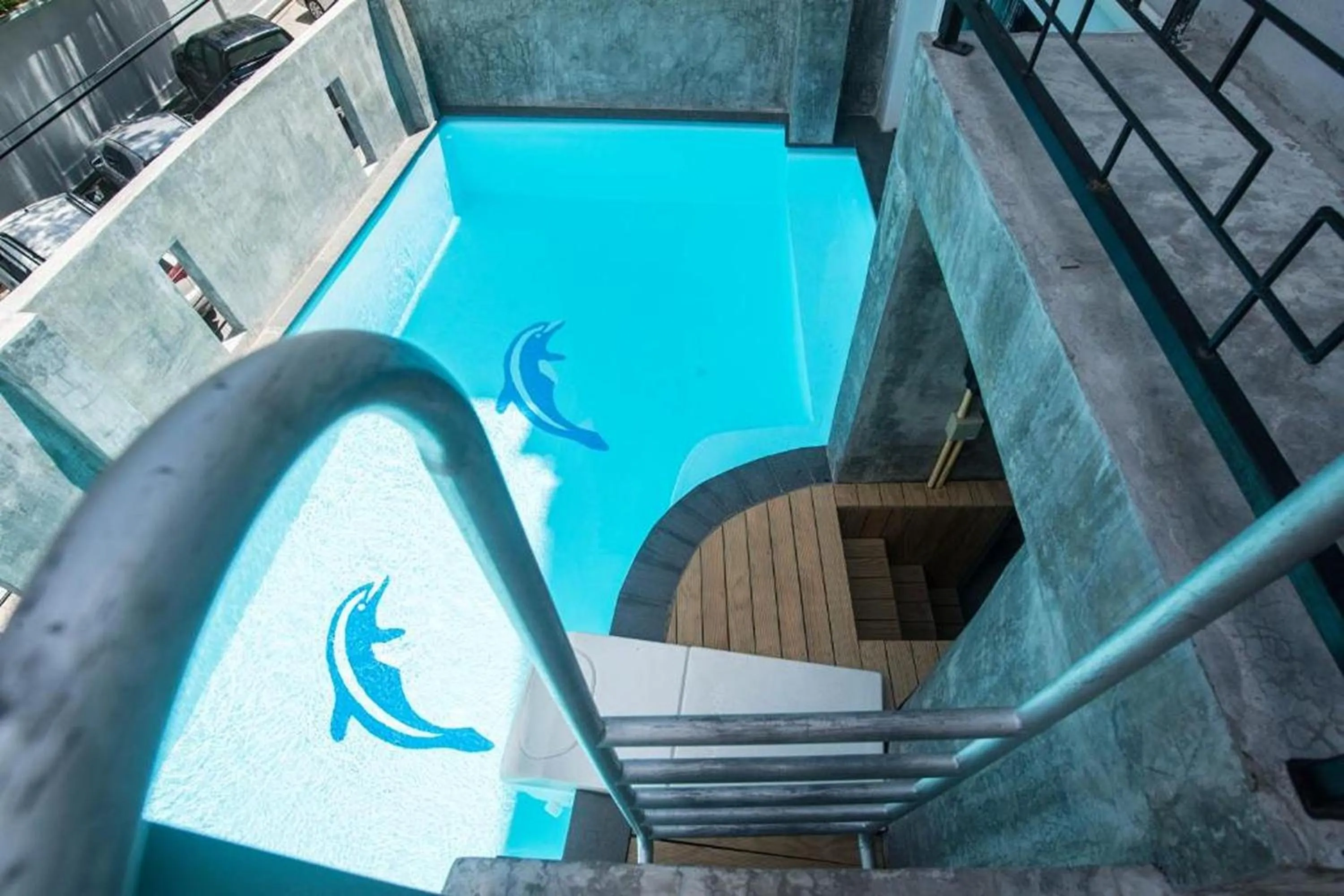 Swimming pool in Beehive Phuket Old Town Hostel