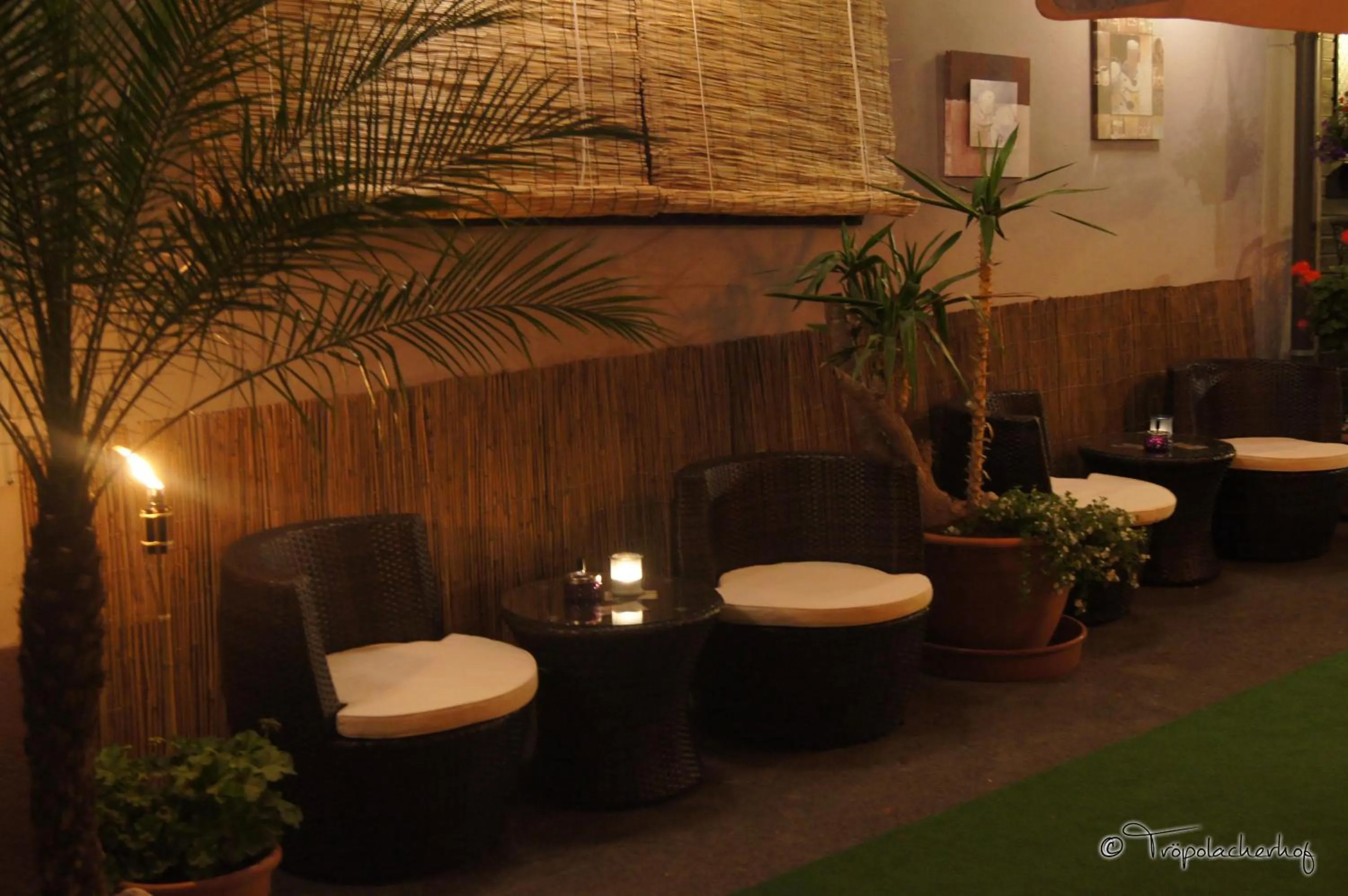 Lounge or bar in Der Tröpolacherhof Hotel & Restaurant