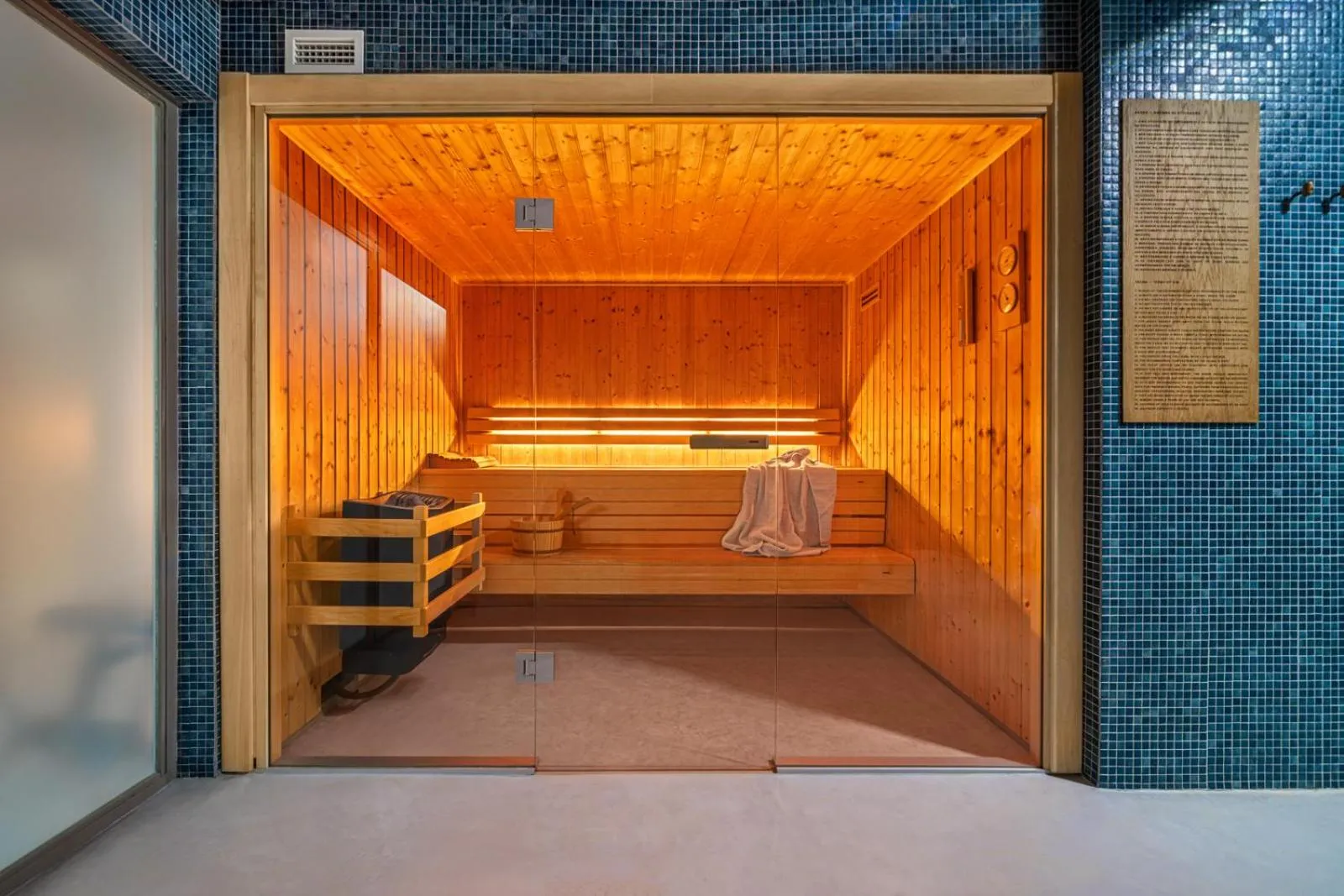 Sauna, Bed in Immerso Hotel, a Member of Design Hotels