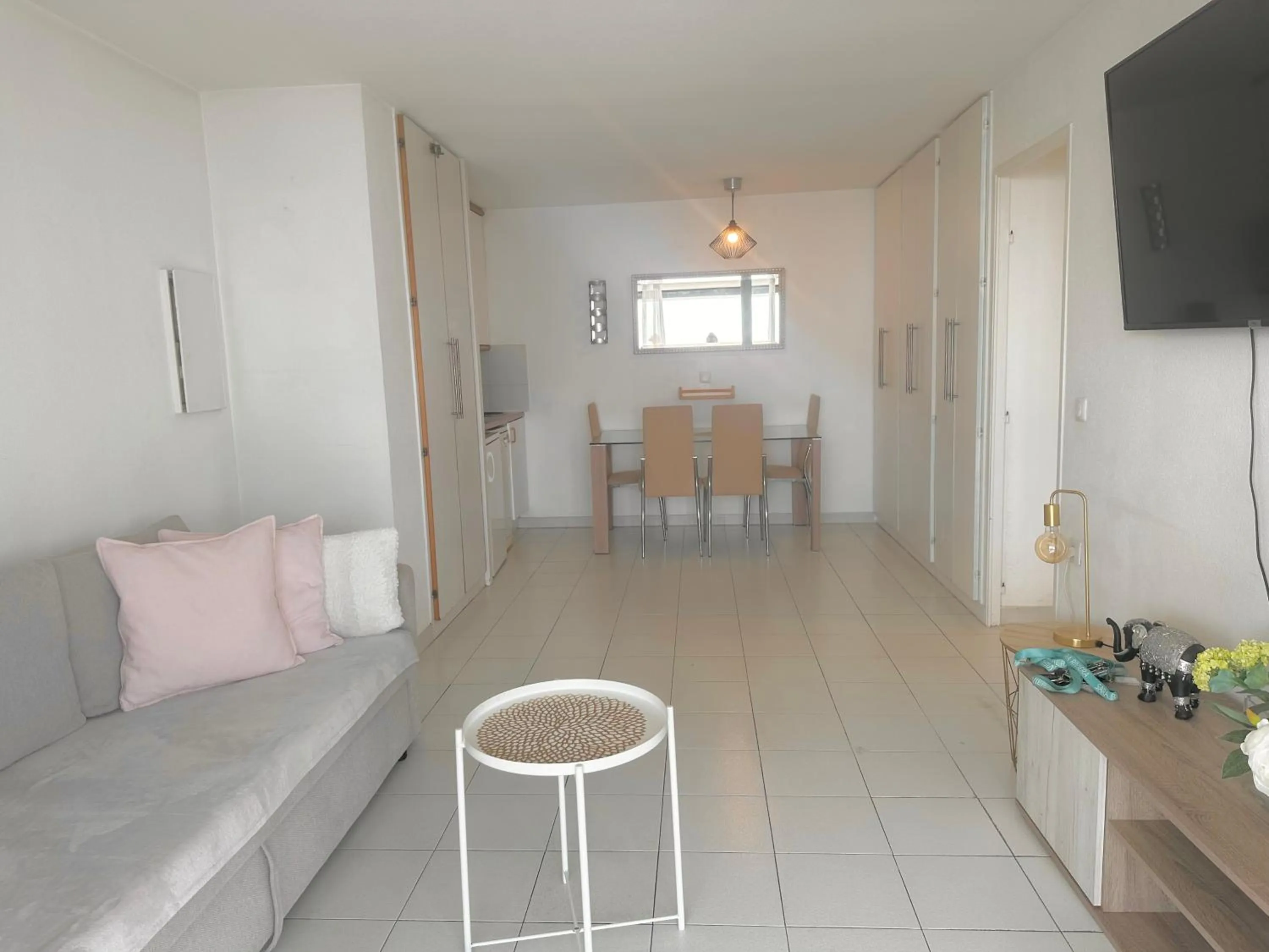 SARA RIVIERA Costa Plana