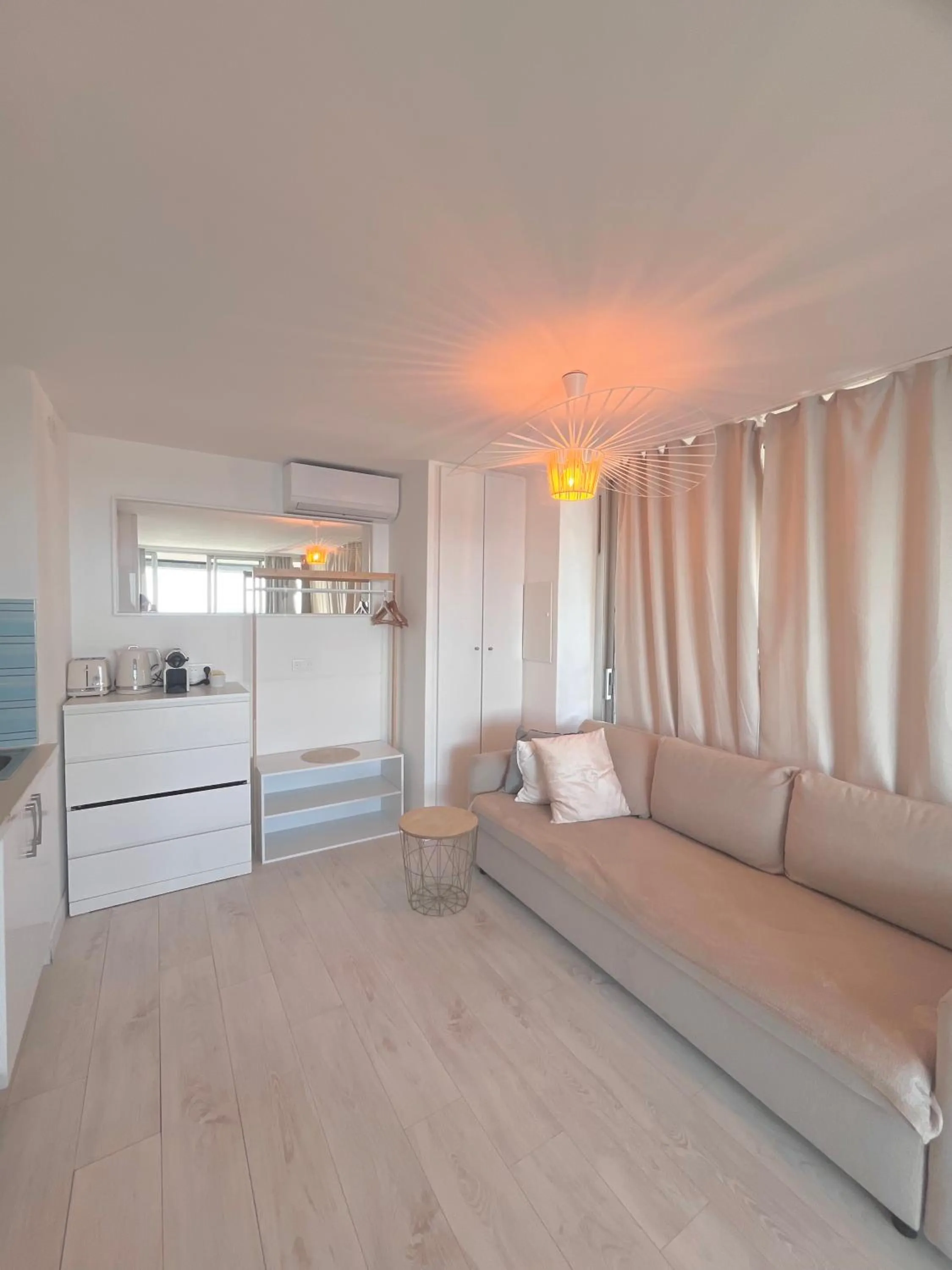 SARA RIVIERA Costa Plana