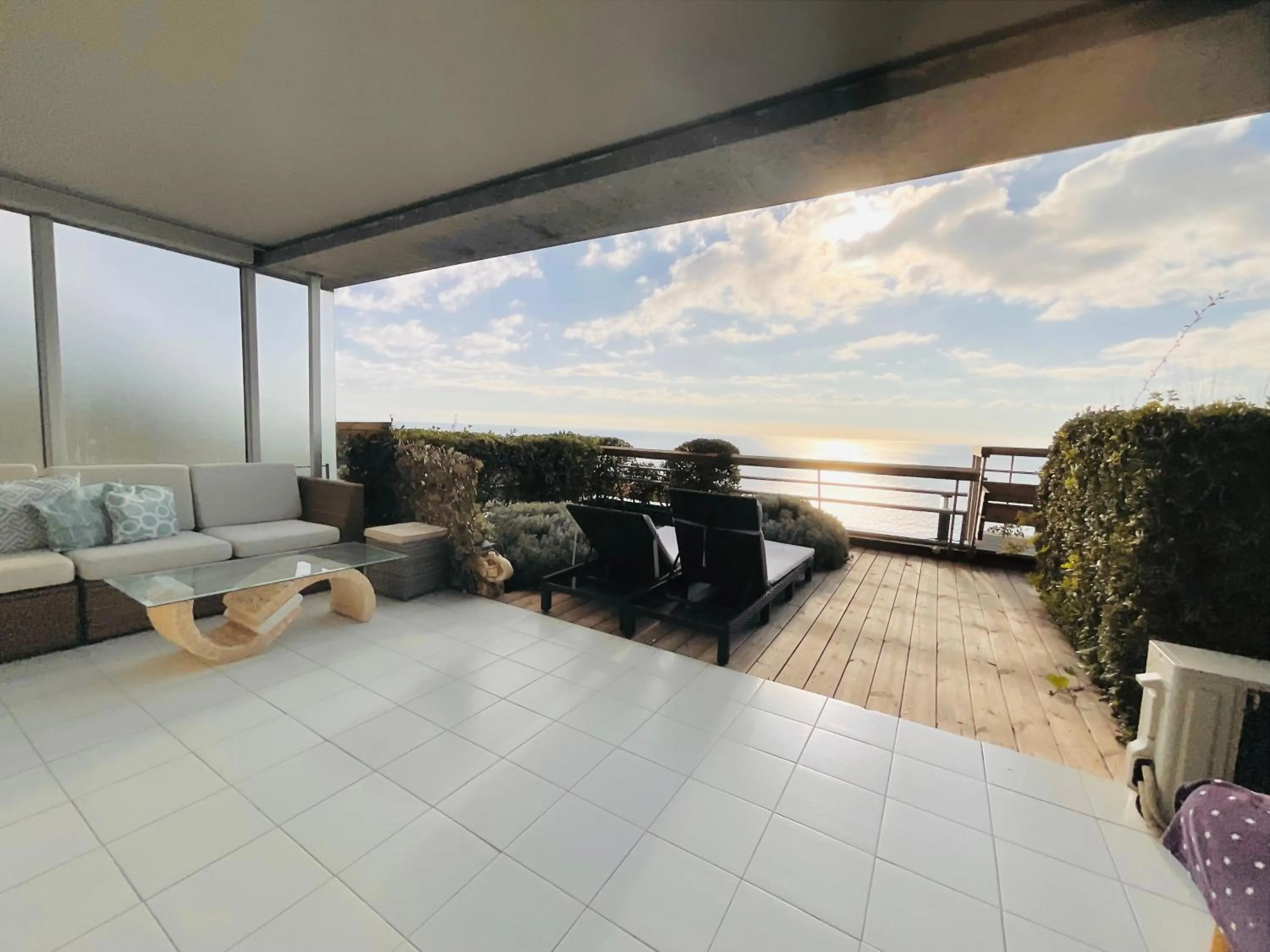 SARA RIVIERA Costa Plana