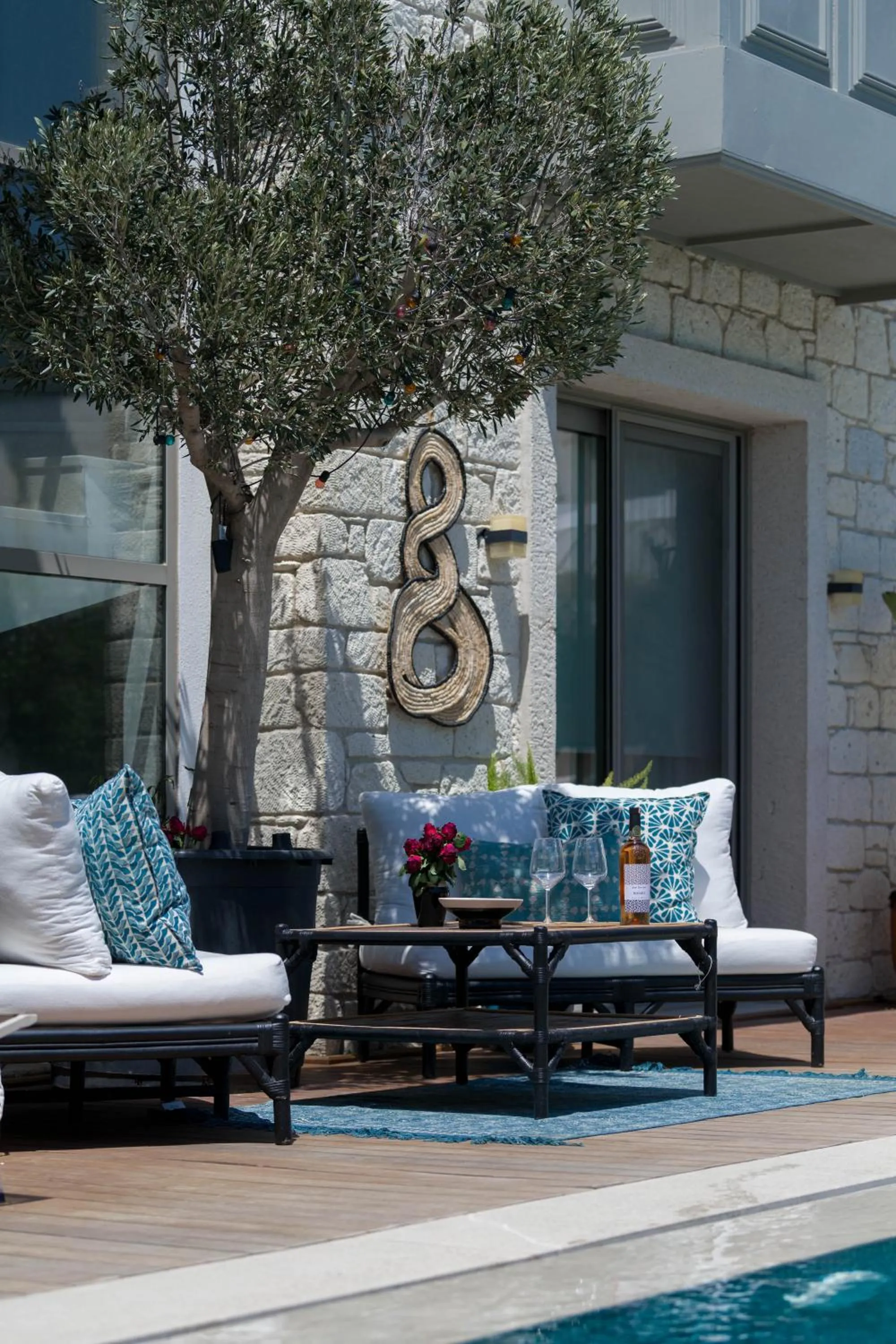 Seating area in Muse Alaçatı