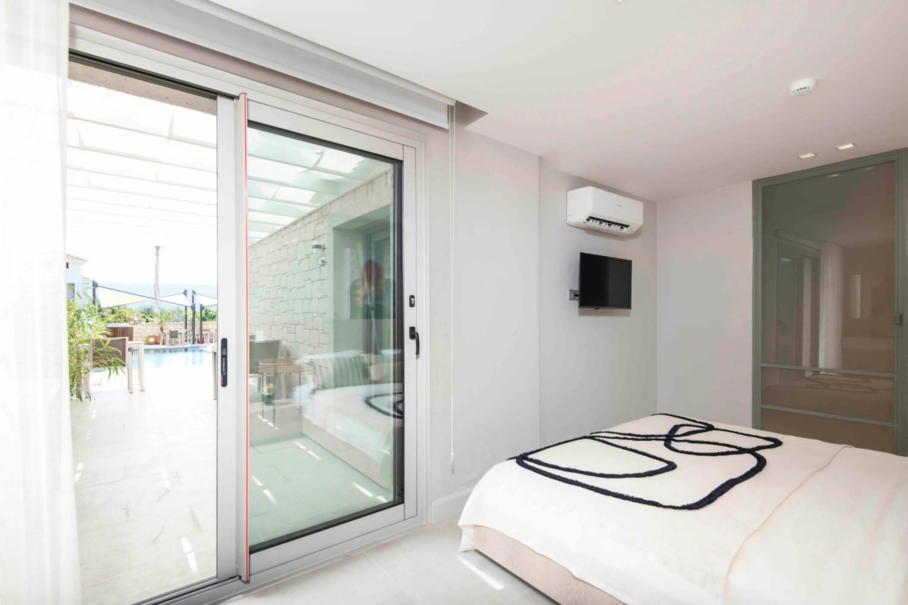 Balcony/Terrace, Bed in Muse Alaçatı