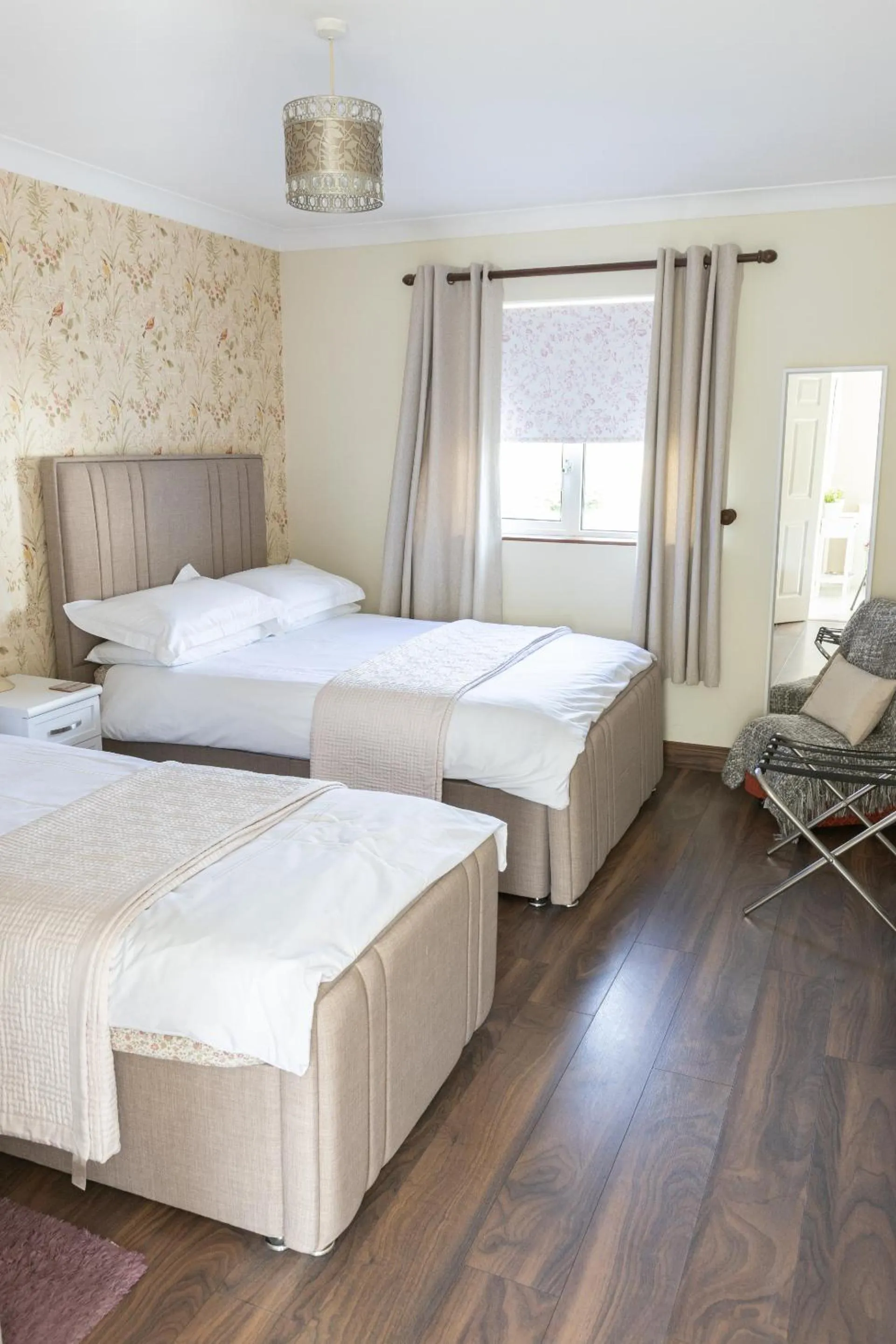 Bedroom, Bed in Brielle House