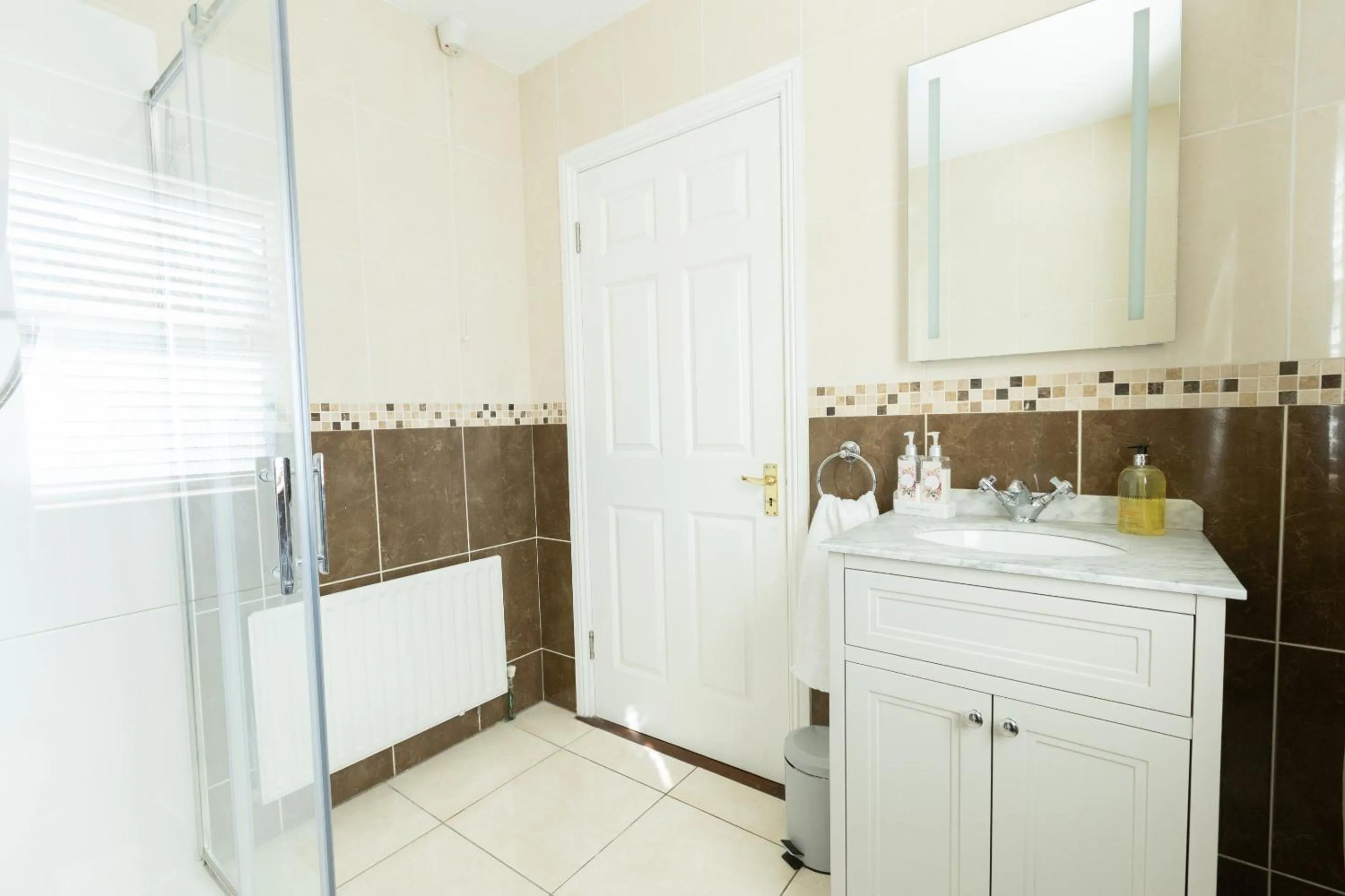 Bathroom in Brielle House