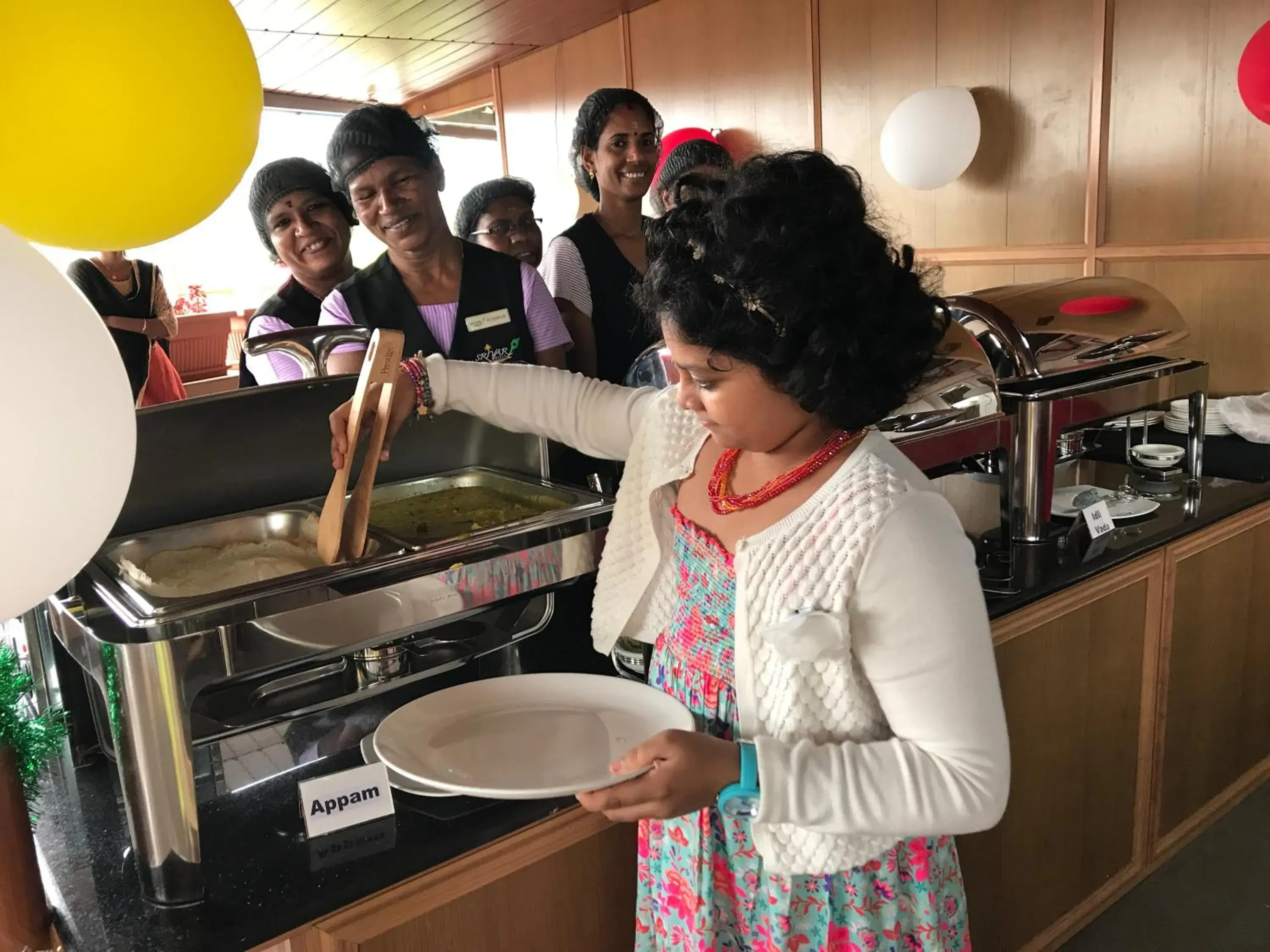 Continental breakfast in Srivar Hotels Continental breakfast in Srivar Hotels