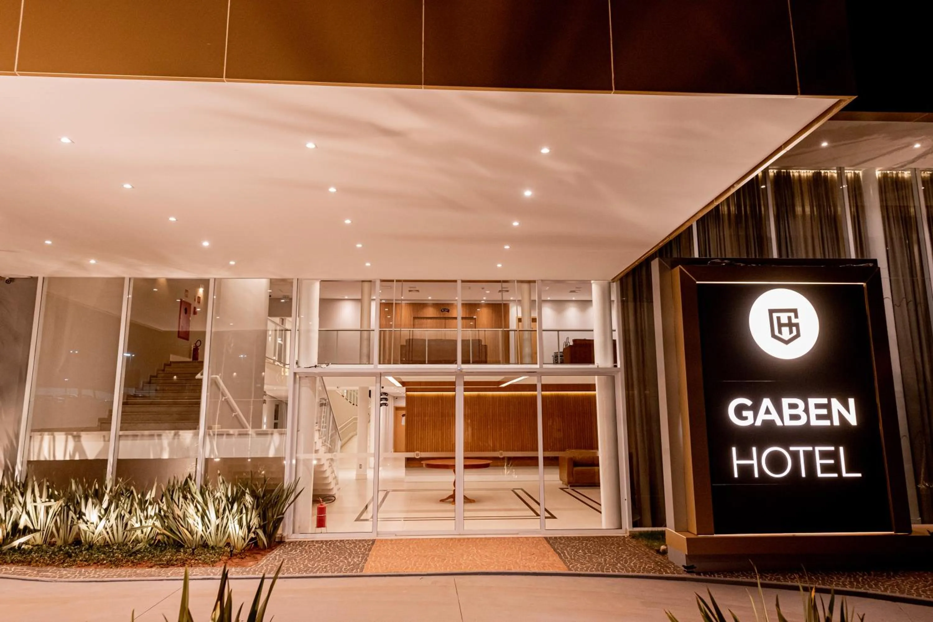 Facade/entrance in Gaben Hotel