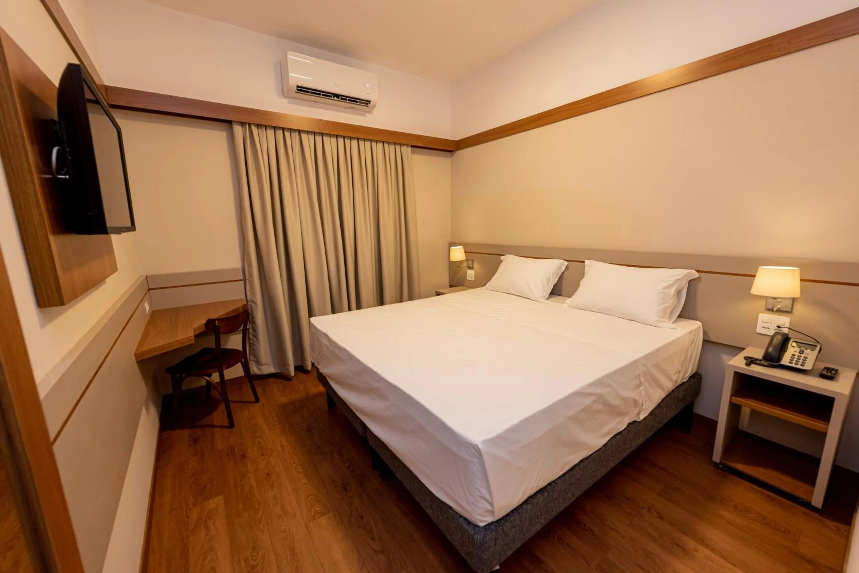 Photo of the whole room, Bed in Gaben Hotel
