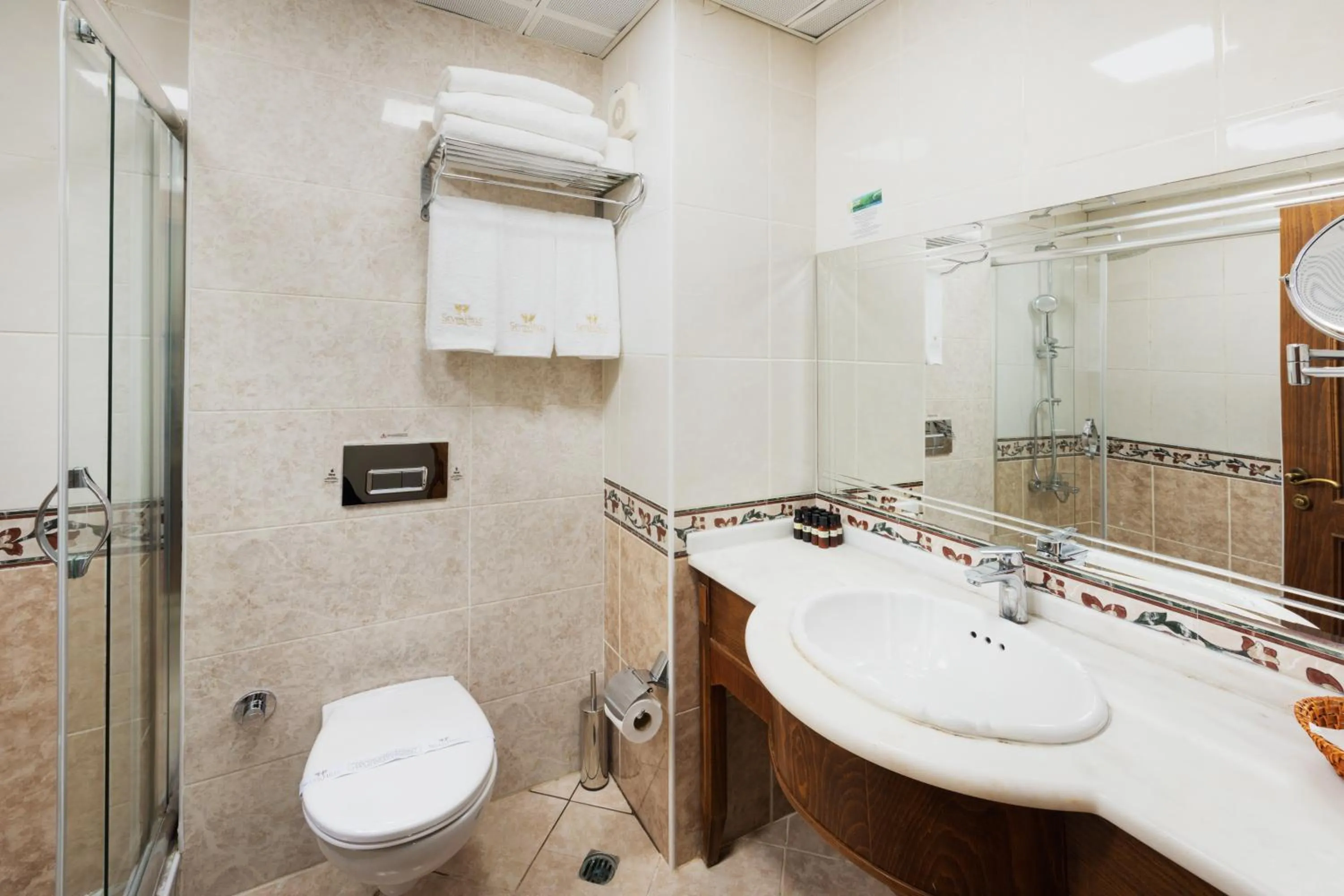 Bathroom in Hotel Uyan-Special Category