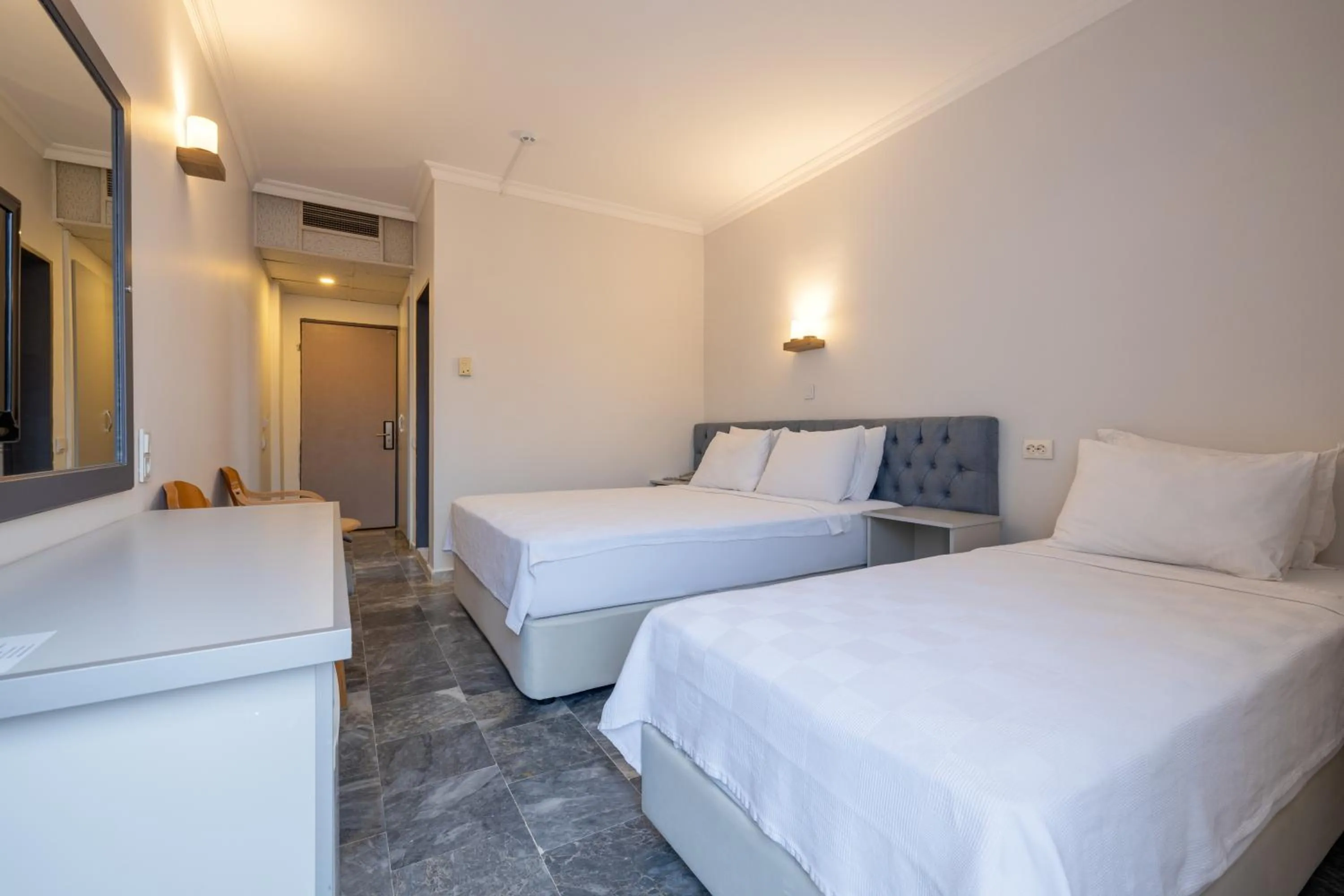 Bed in Hanedan Beach Hotel