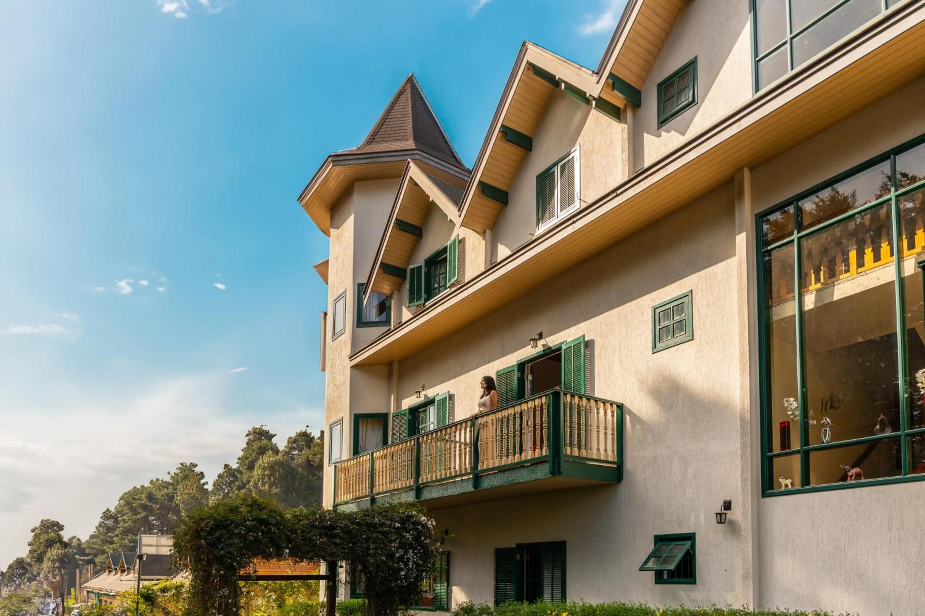 Balcony/Terrace in Castelo Piazzale by Concavus