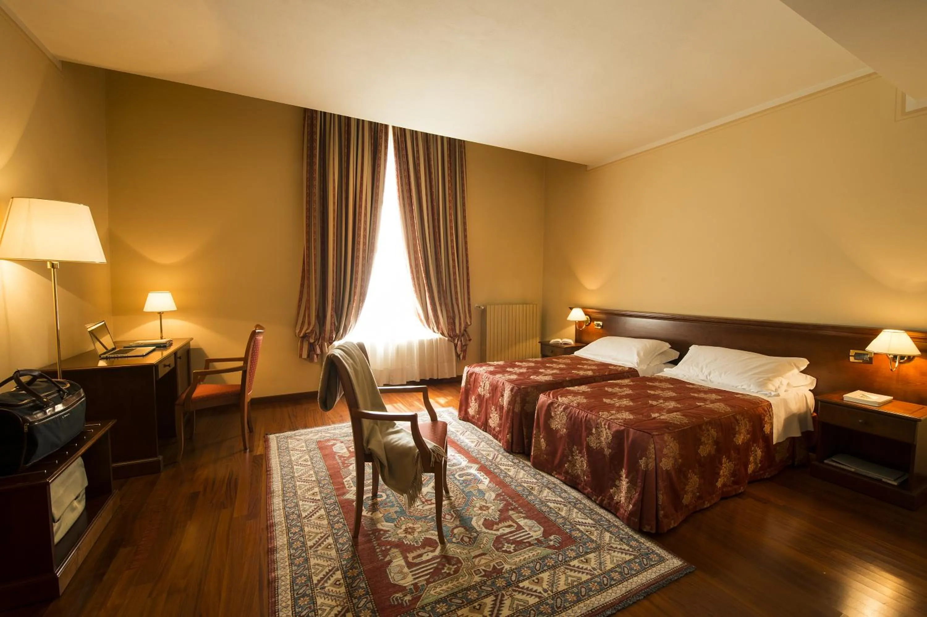 Photo of the whole room, Bed in Centro Paolo VI