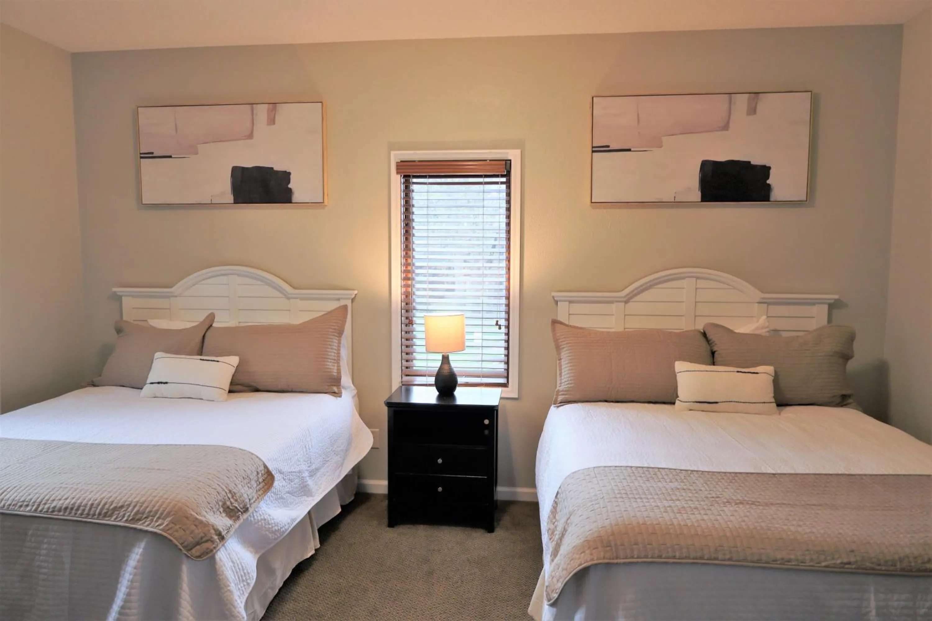 Bed in Bay Colony 774 - Upper