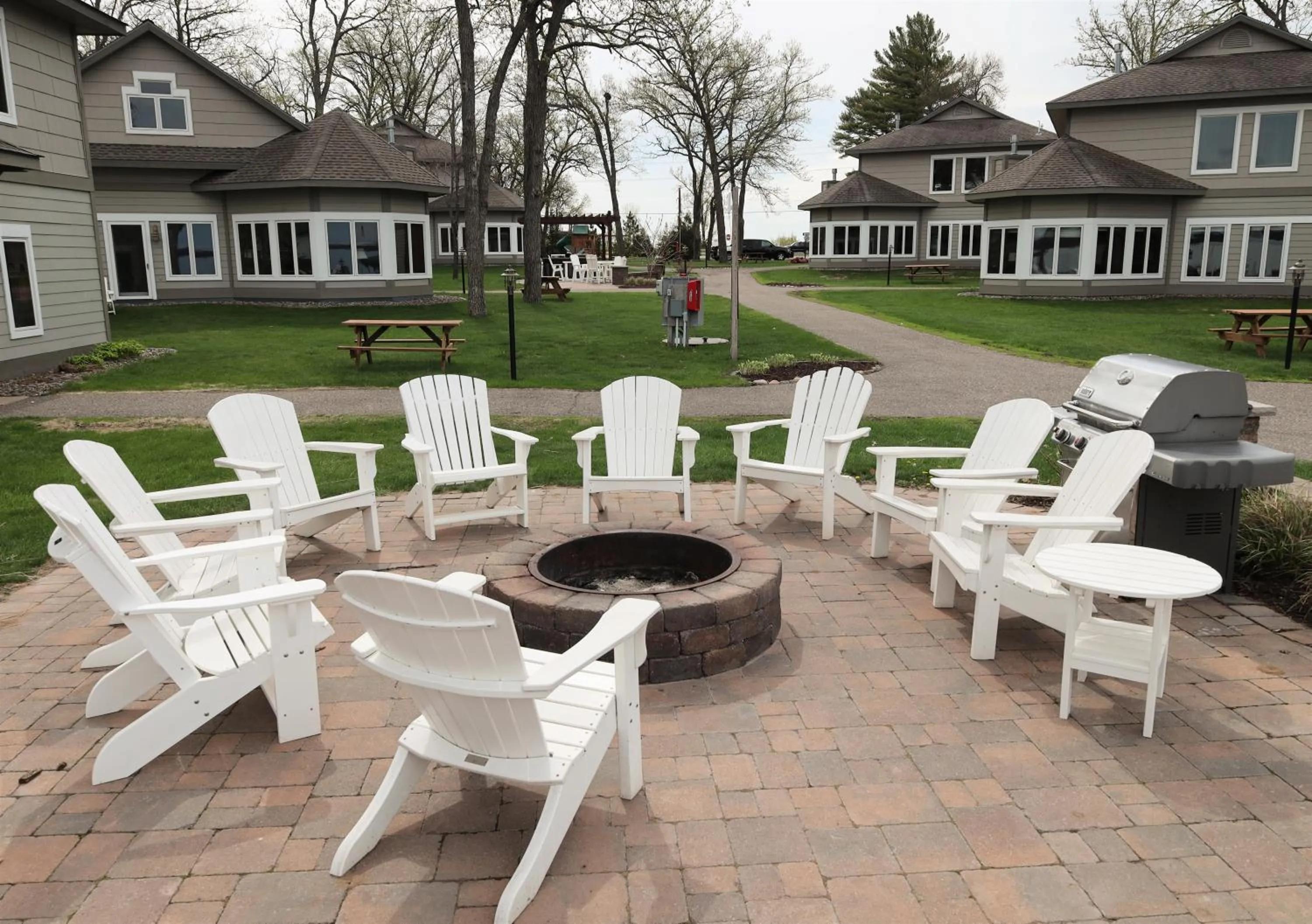 BBQ facilities in Bay Colony 766 - lower
