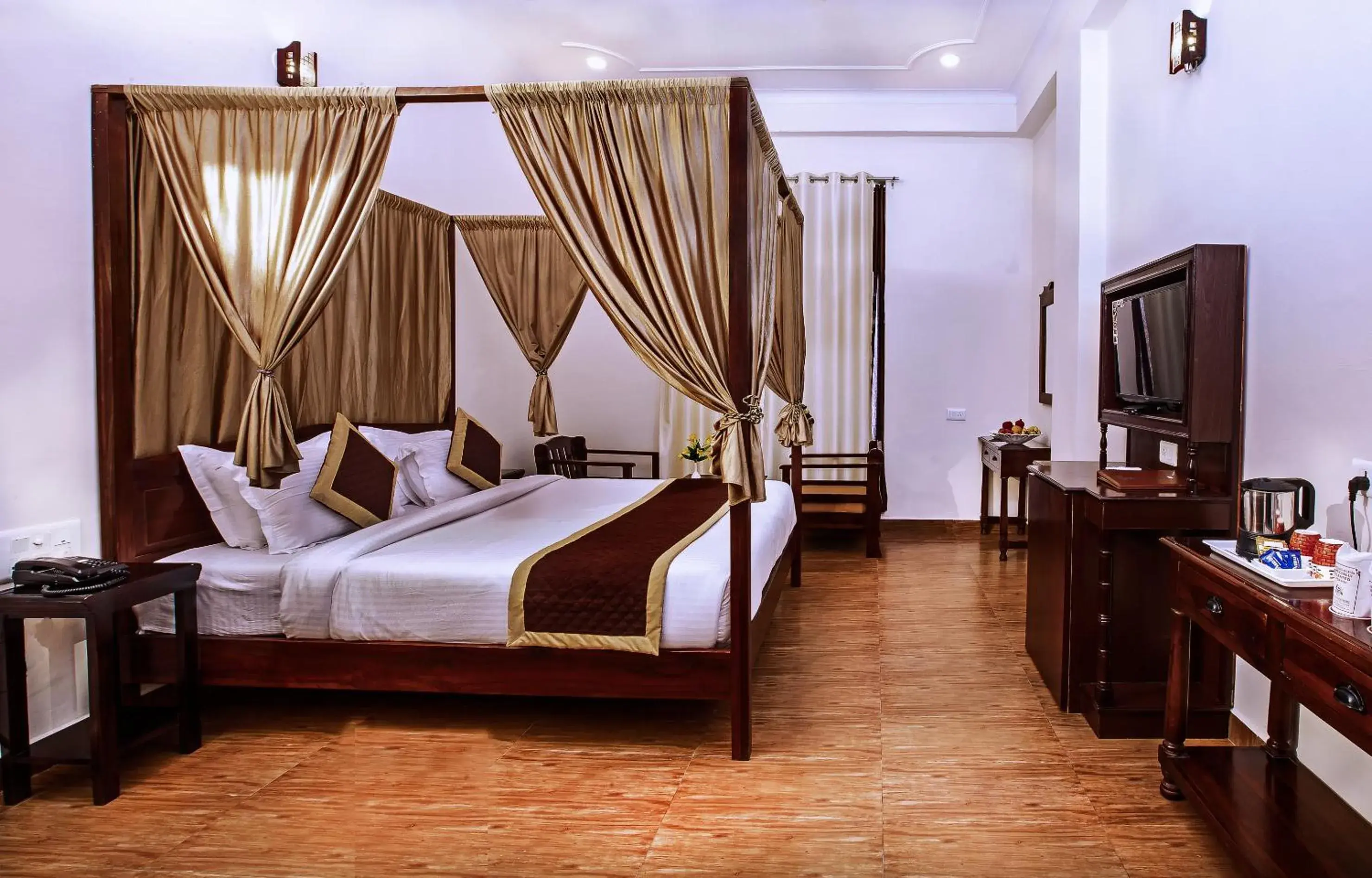 Bed in Ranthambhore National Resort Bed in Ranthambhore National Resort