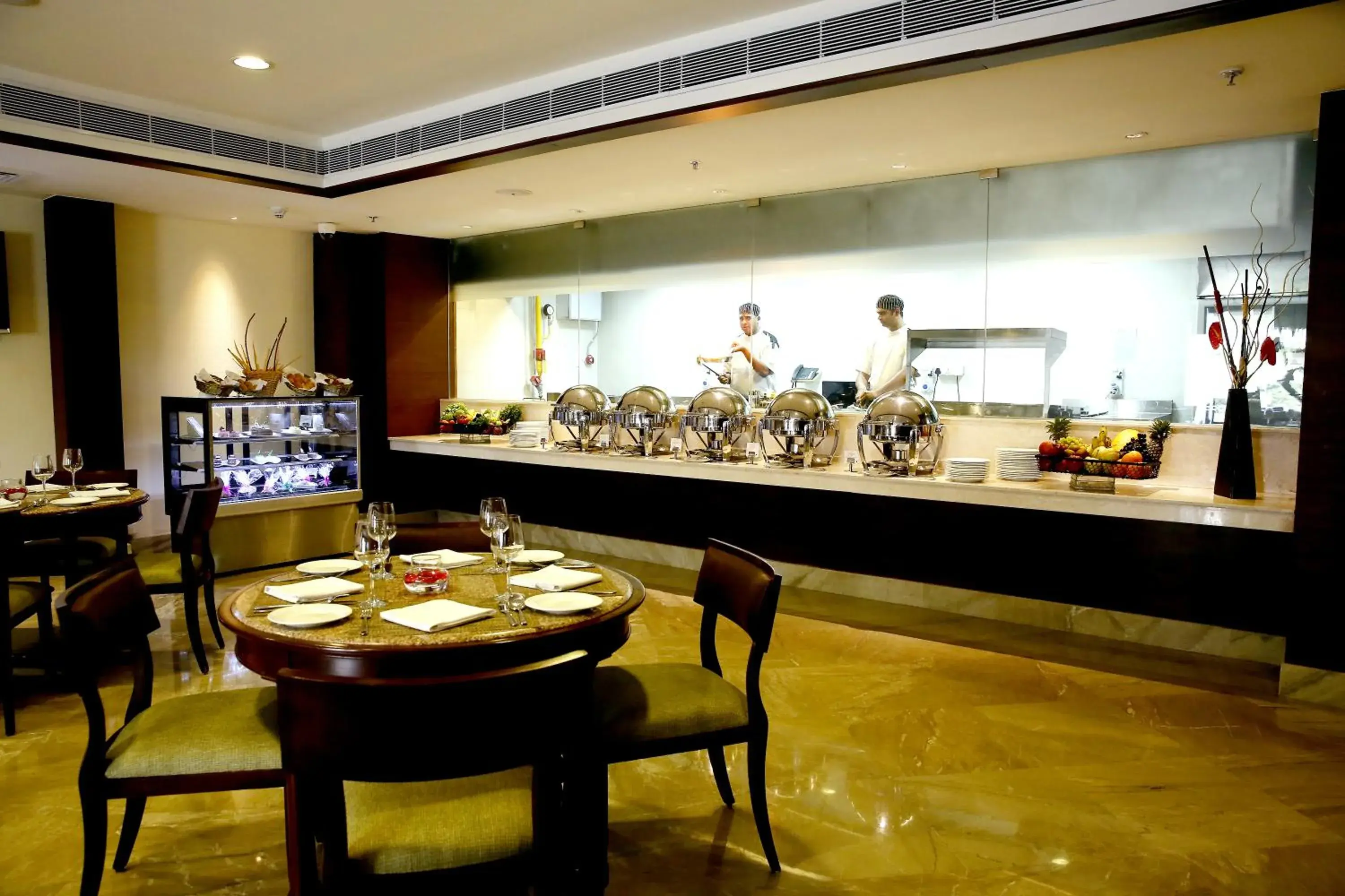Restaurant/places to eat in The Lalit Traveller- Airport hotel Restaurant/places to eat in The Lalit Traveller- Airport hotel