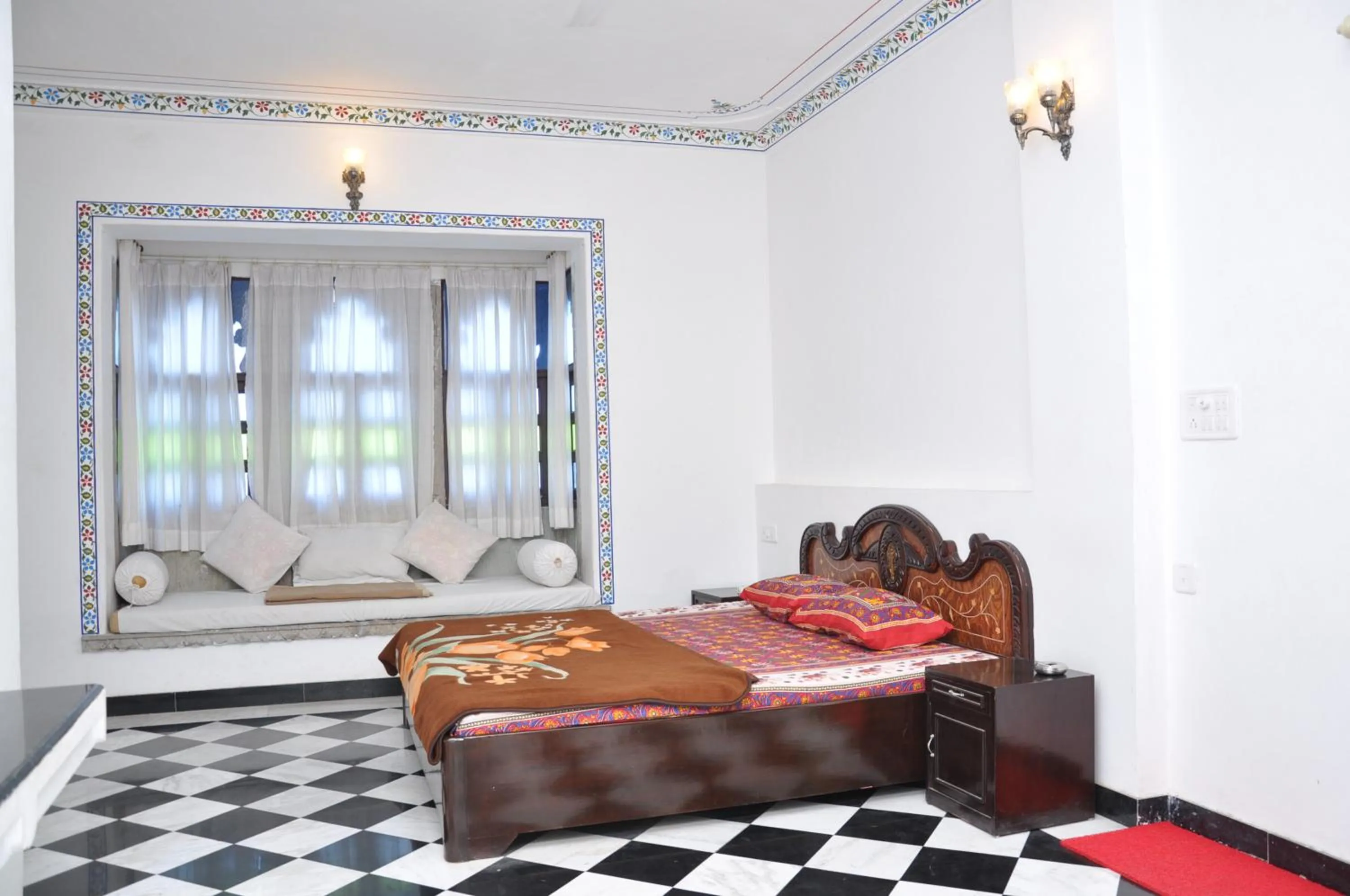 Photo of the whole room, Bed in Hotel Gangaur Palace
