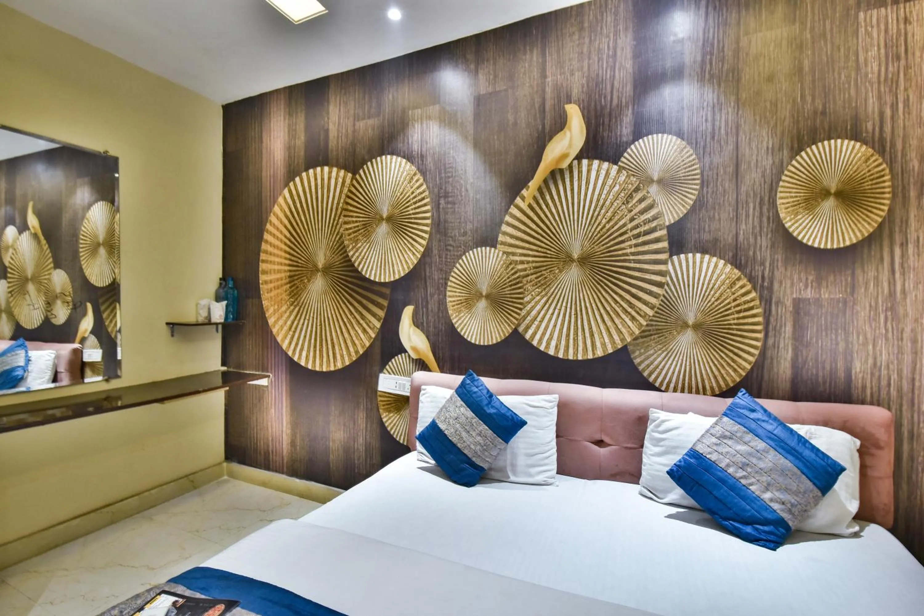 Bedroom, Bed in Hotel Singh International, Amritsar