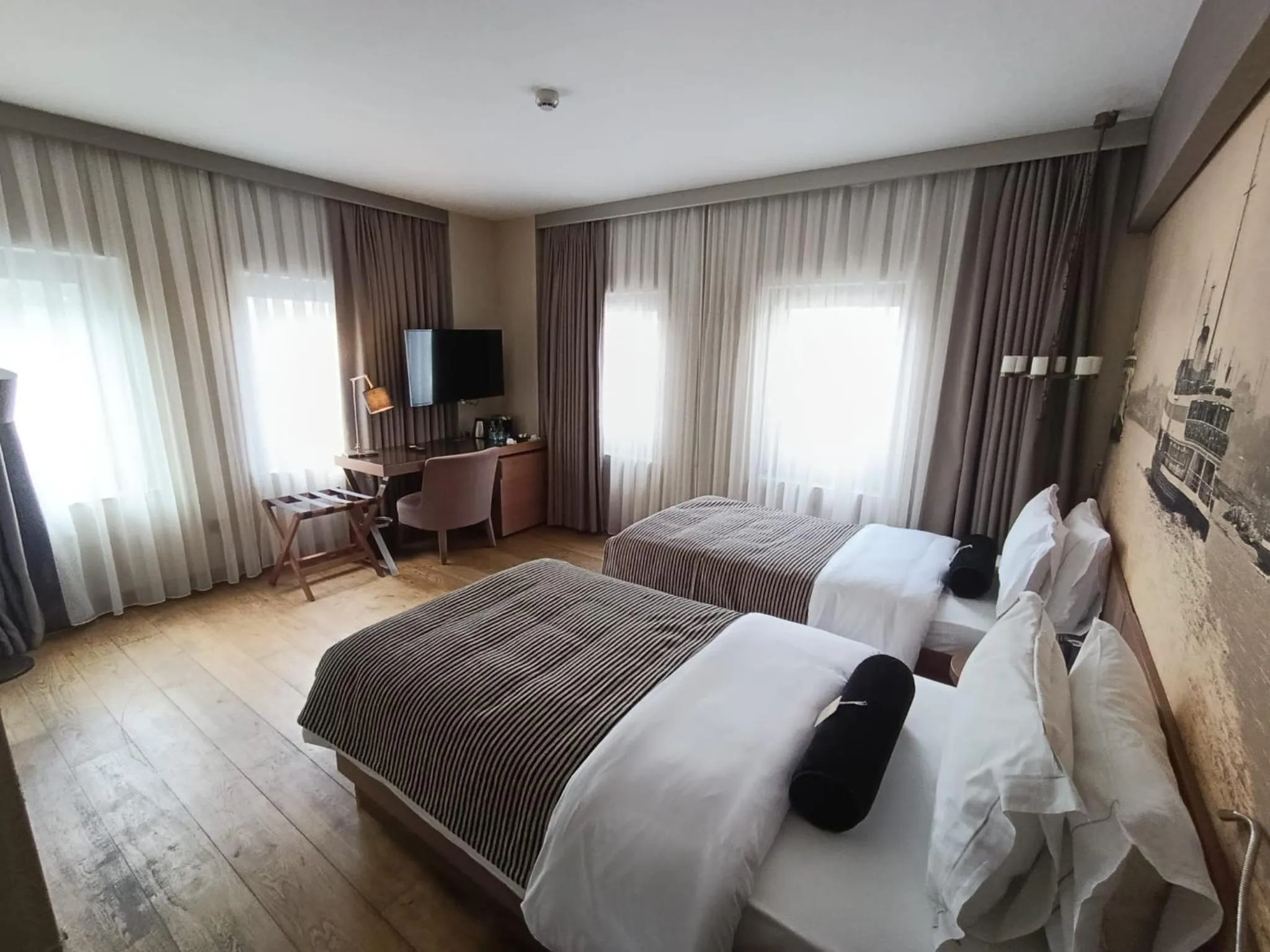 Photo of the whole room, Bed in Hotel Saint Sophia