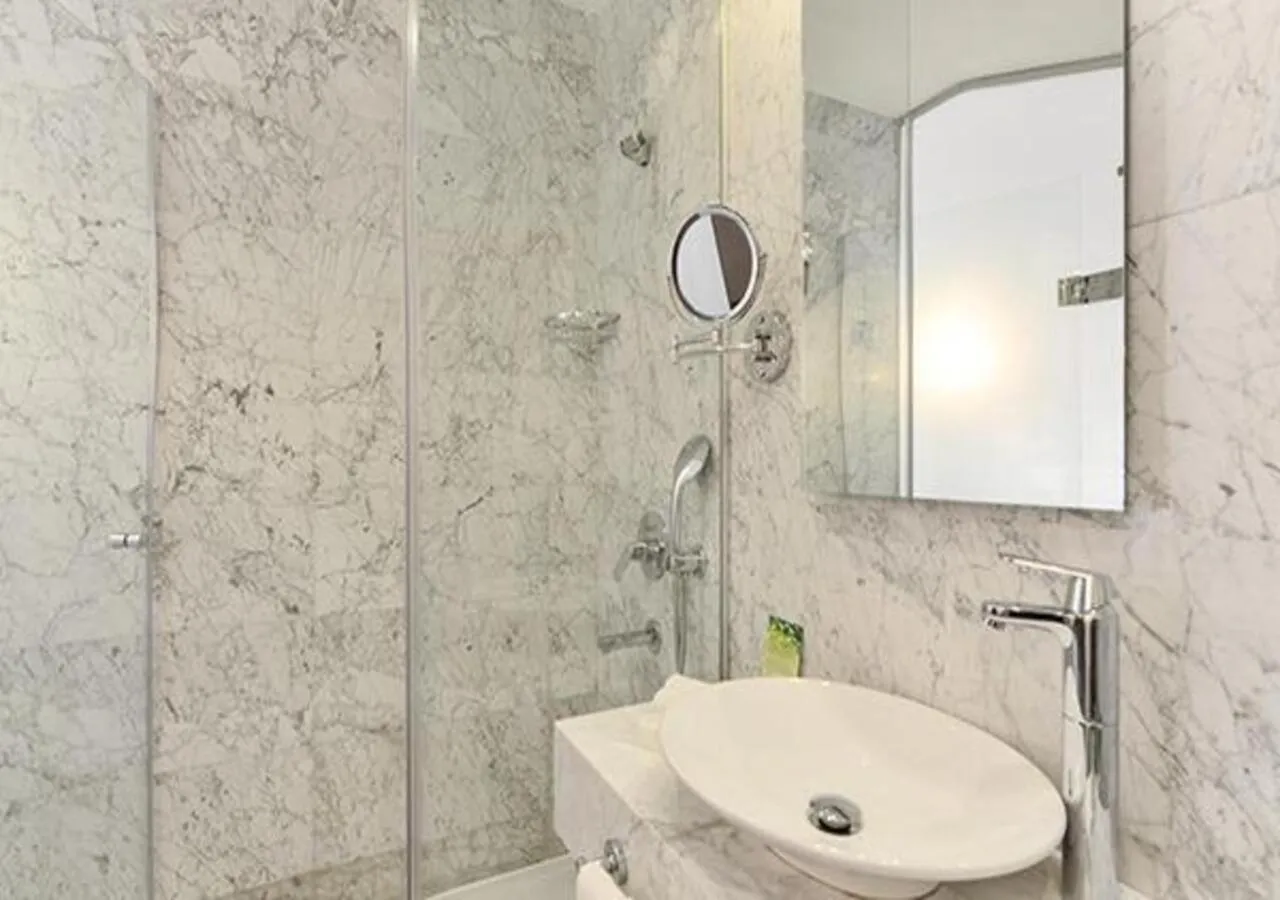 Bathroom in Hotel Saint Sophia