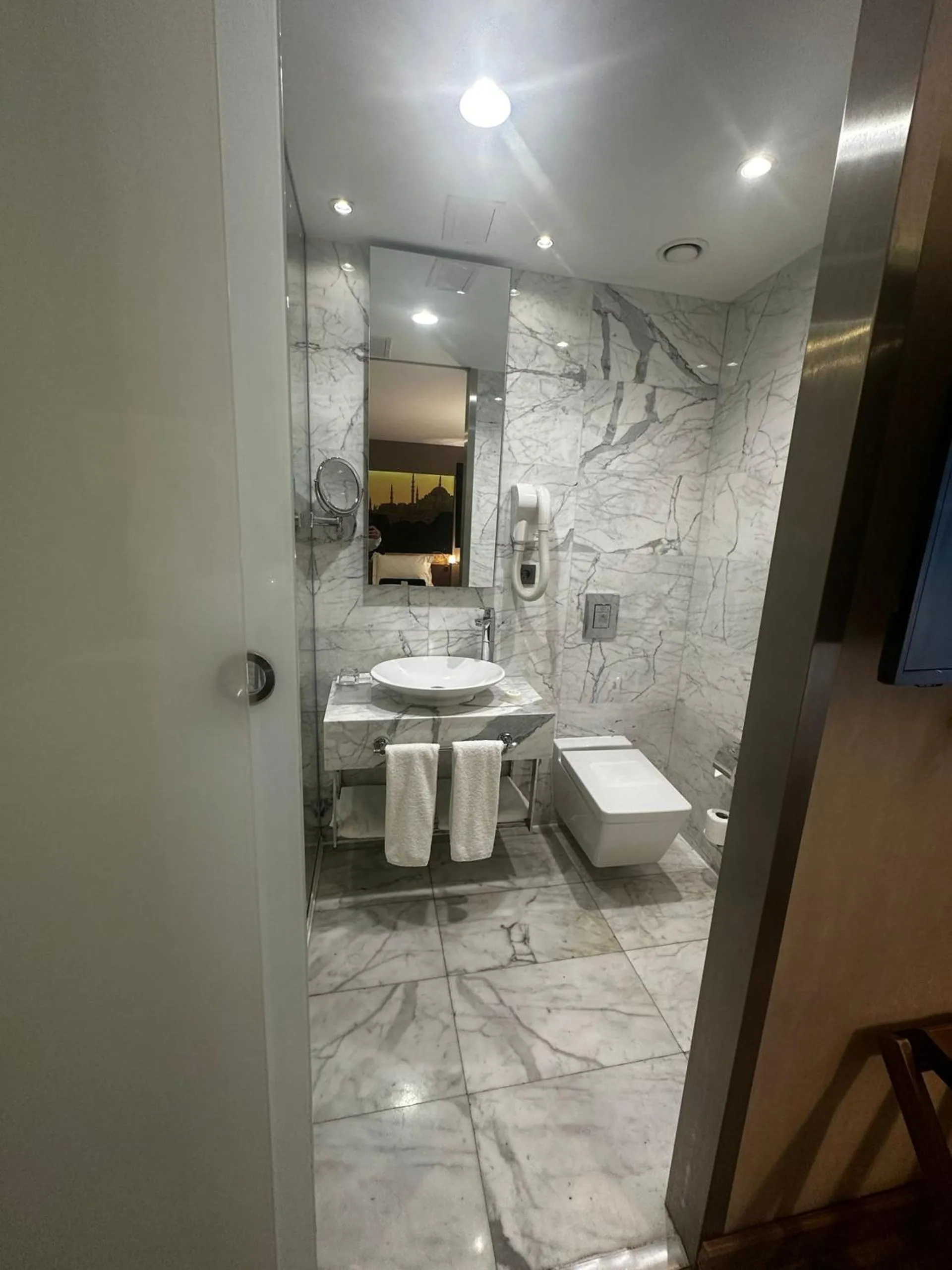 Bathroom in Hotel Saint Sophia