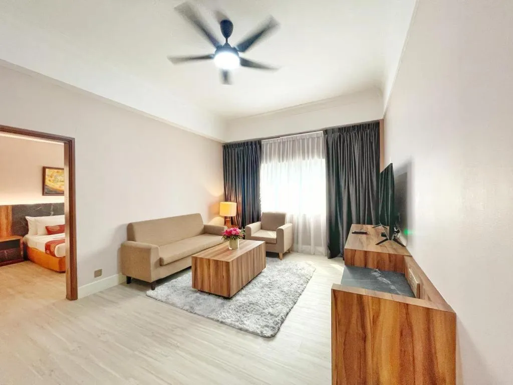 TV and multimedia, Bed in The Avenue M