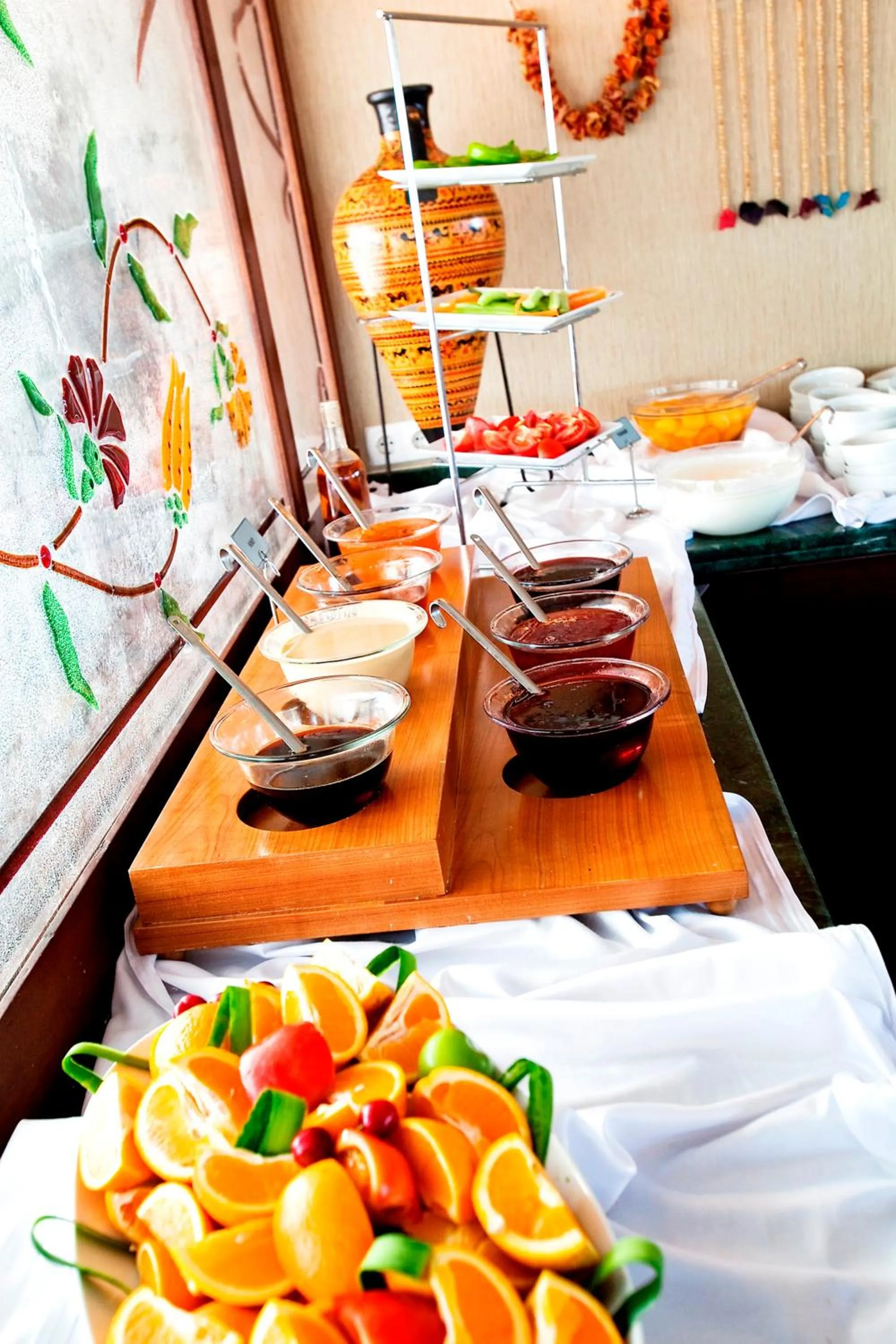 Restaurant/places to eat in Hippodrome Hotel