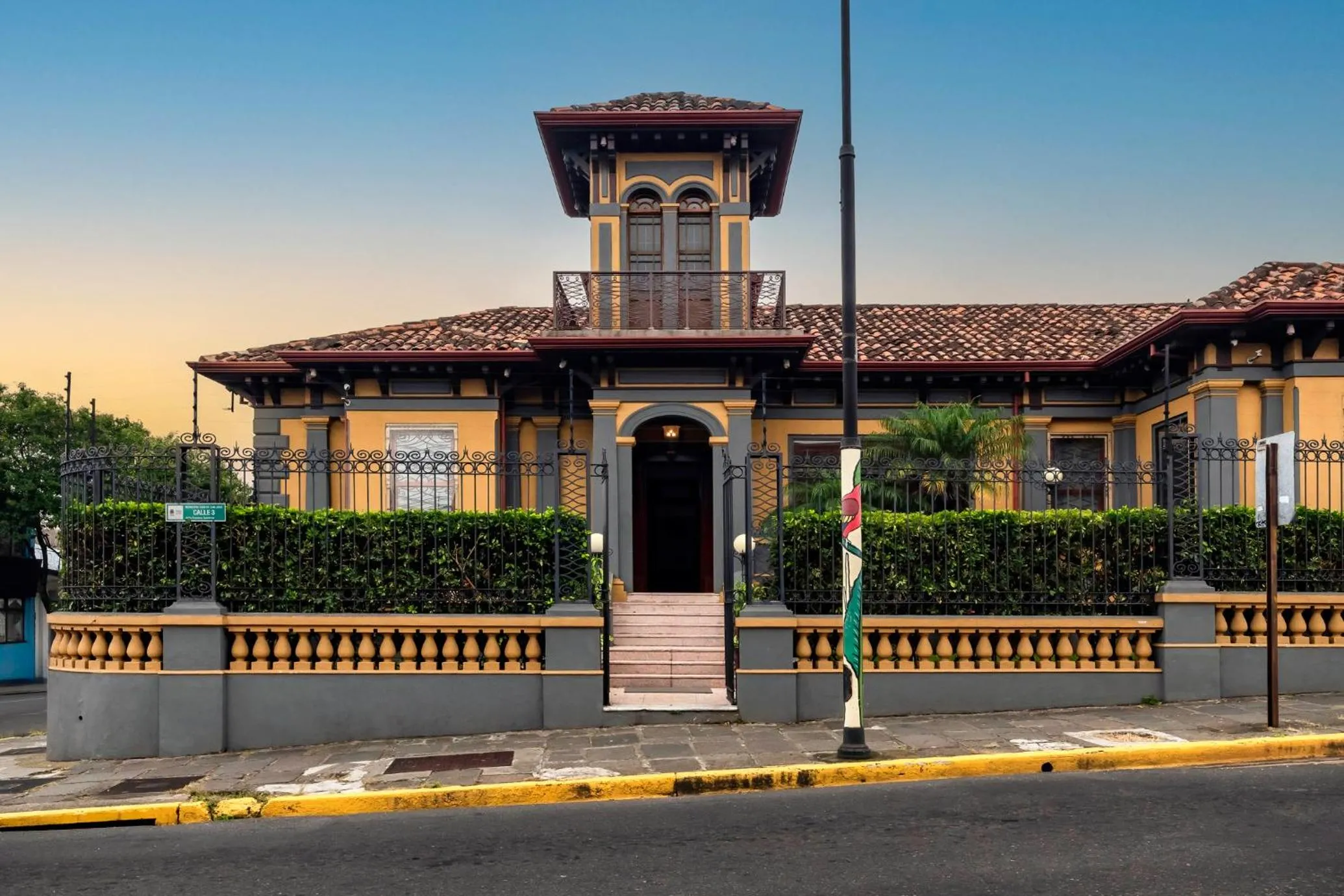 Hotel Majestad