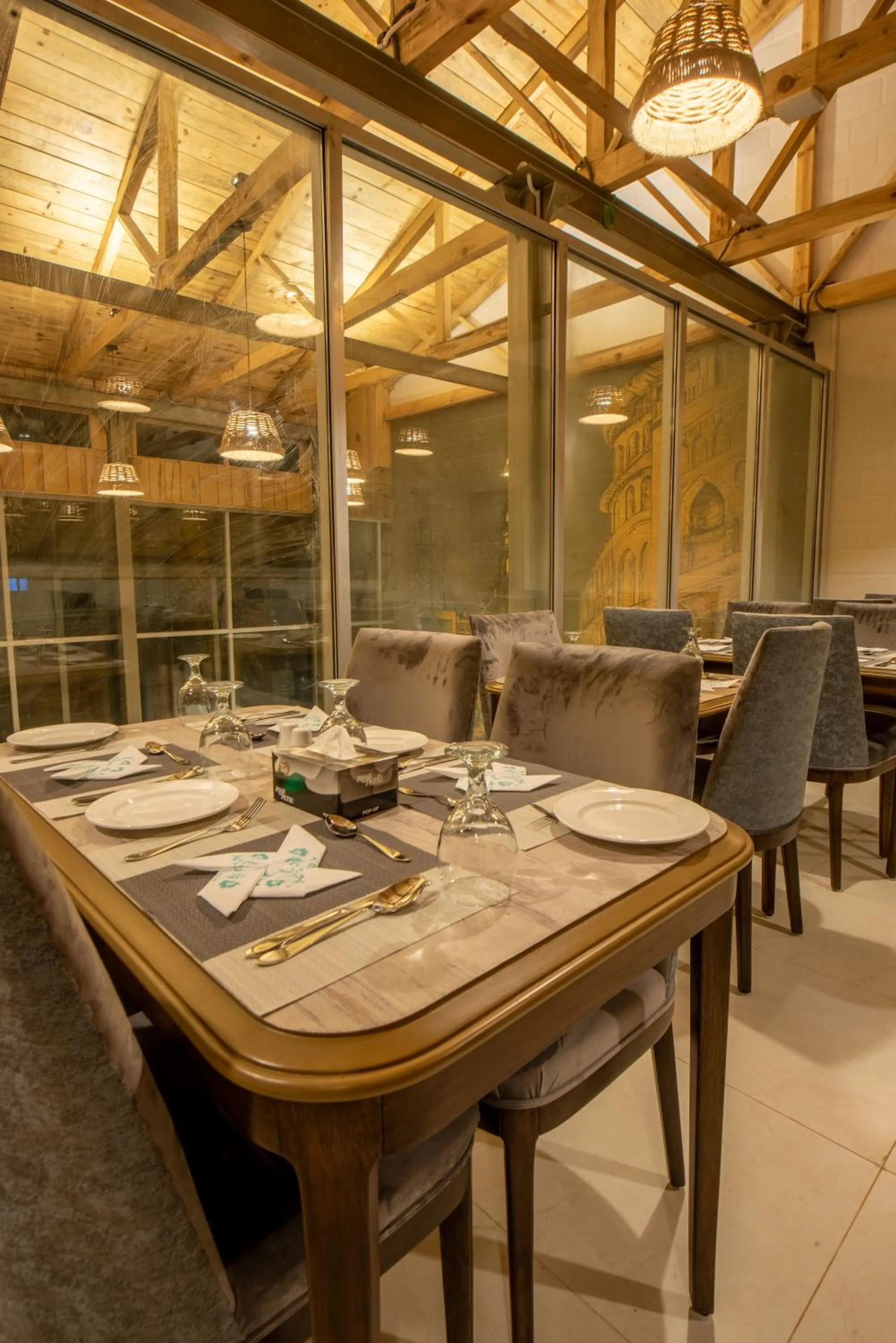 Restaurant/Places to Eat in Cecil Murree