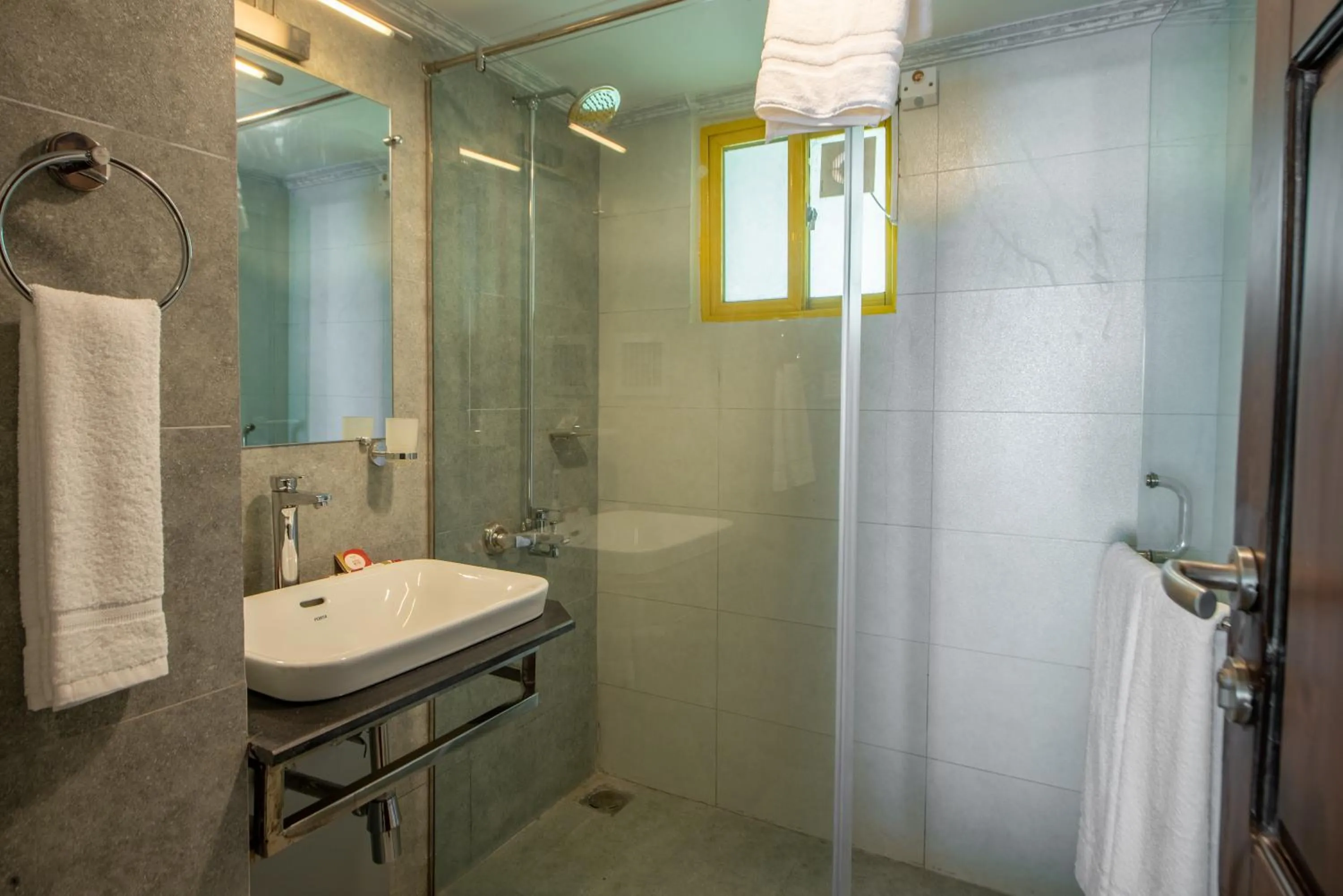 Bathroom in Cecil Murree