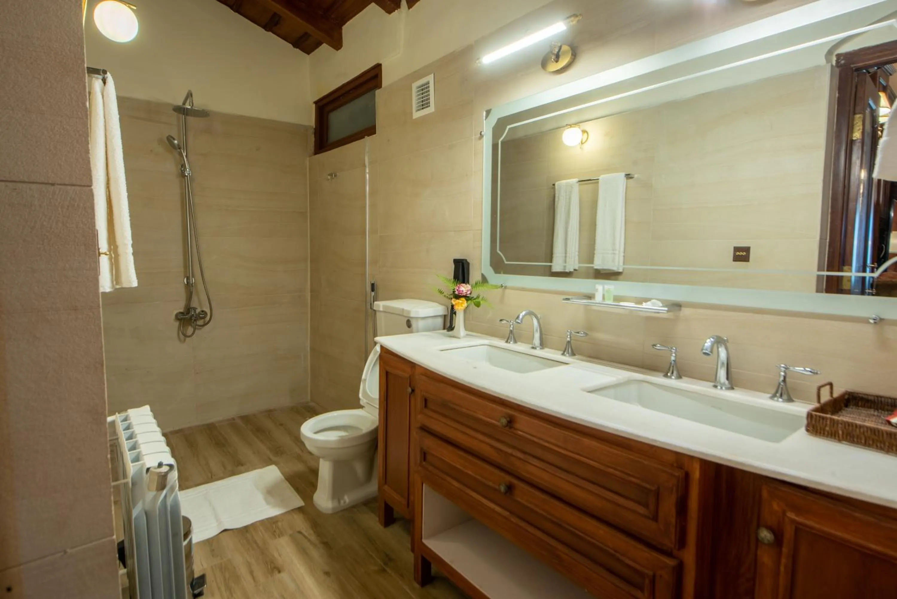 Bathroom in Cecil by Pearl Continental