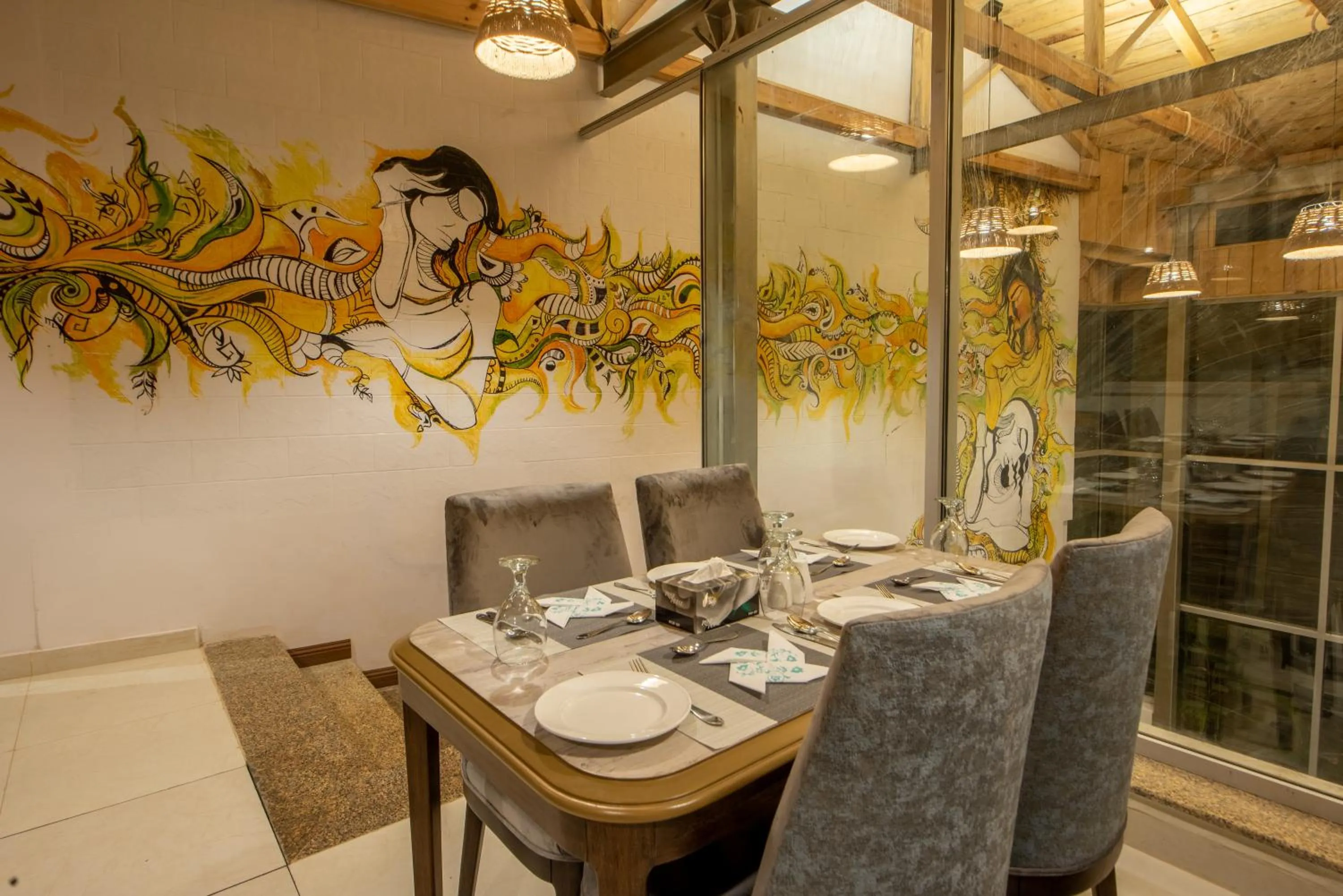 Restaurant/Places to Eat in Cecil Murree