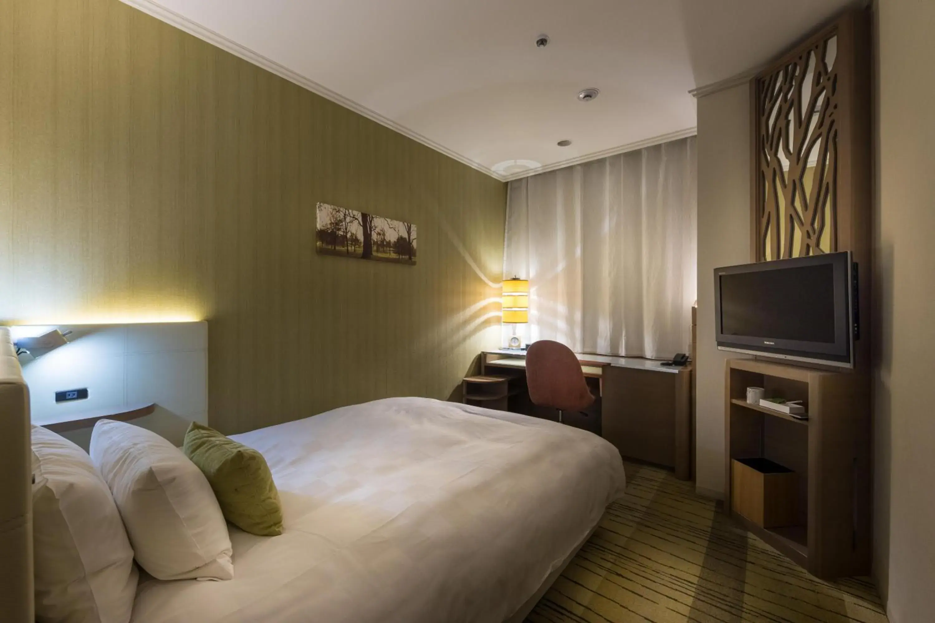 Bed in Kichijoji Excel Hotel Tokyu Bed in Kichijoji Excel Hotel Tokyu