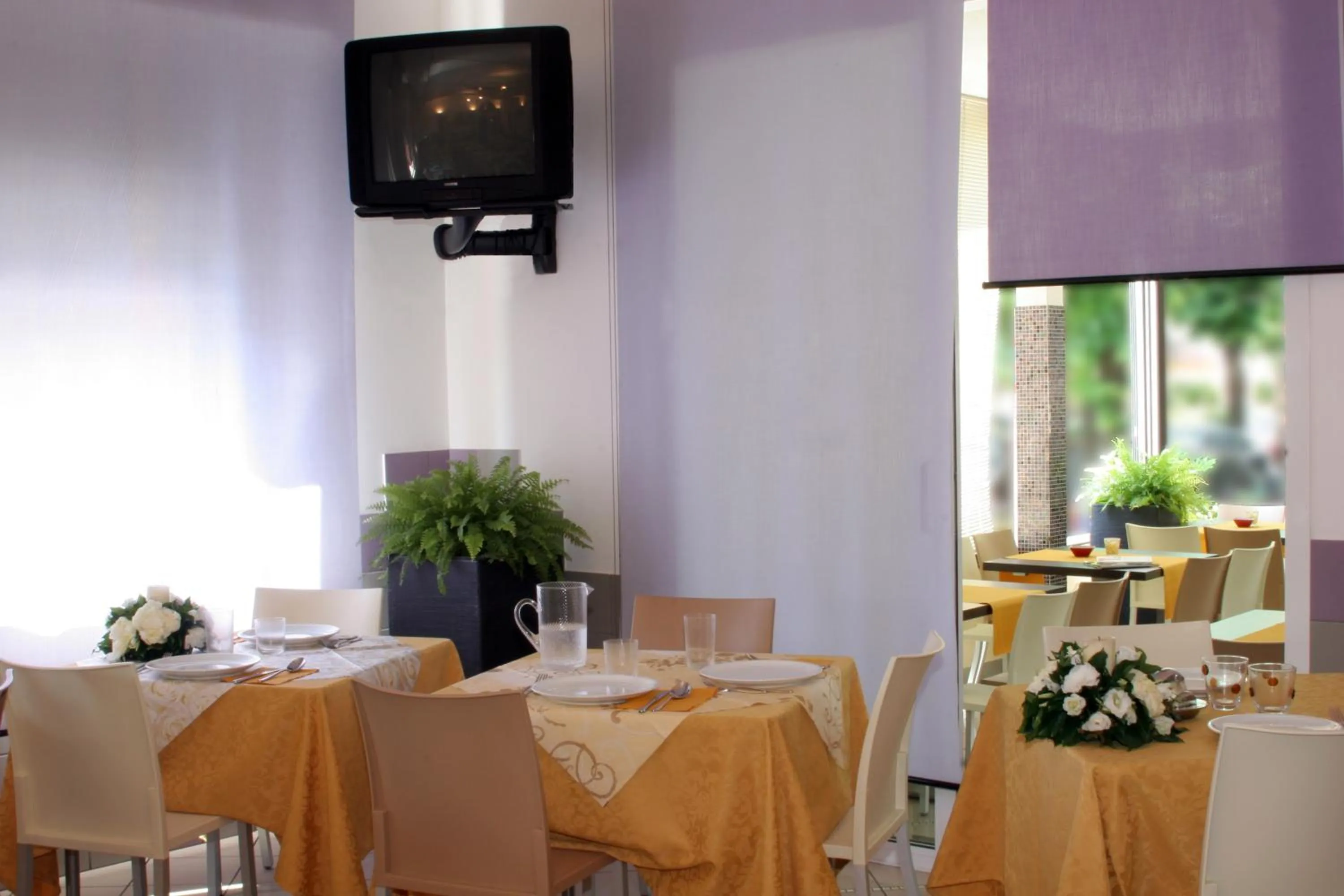 Restaurant/places to eat in Hotel Villa Rossi