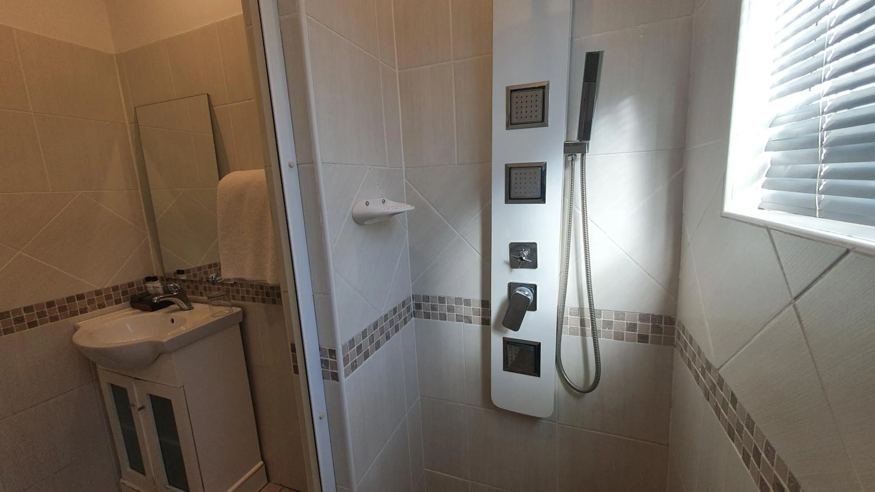 Bathroom in Mountain View International Hotel - Eswatini