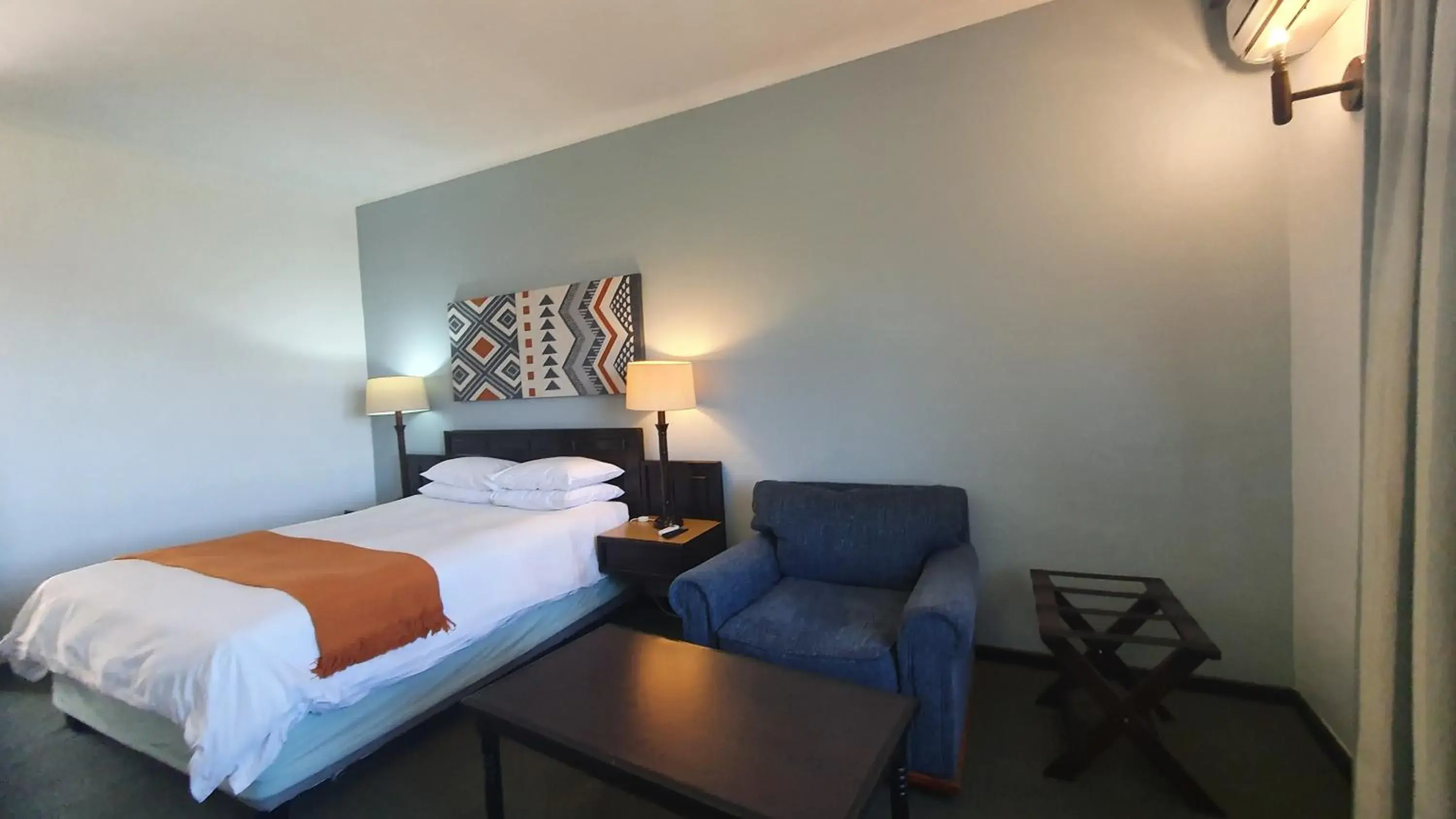 Bedroom in Mountain View International Hotel - Eswatini Bedroom in Mountain View International Hotel - Eswatini