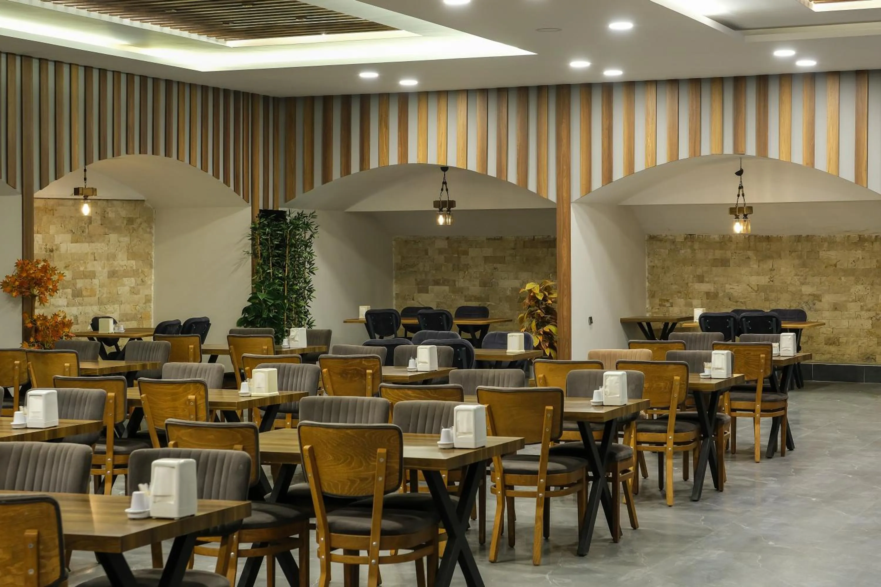Restaurant/places to eat in ANYA RESORT HOTEL