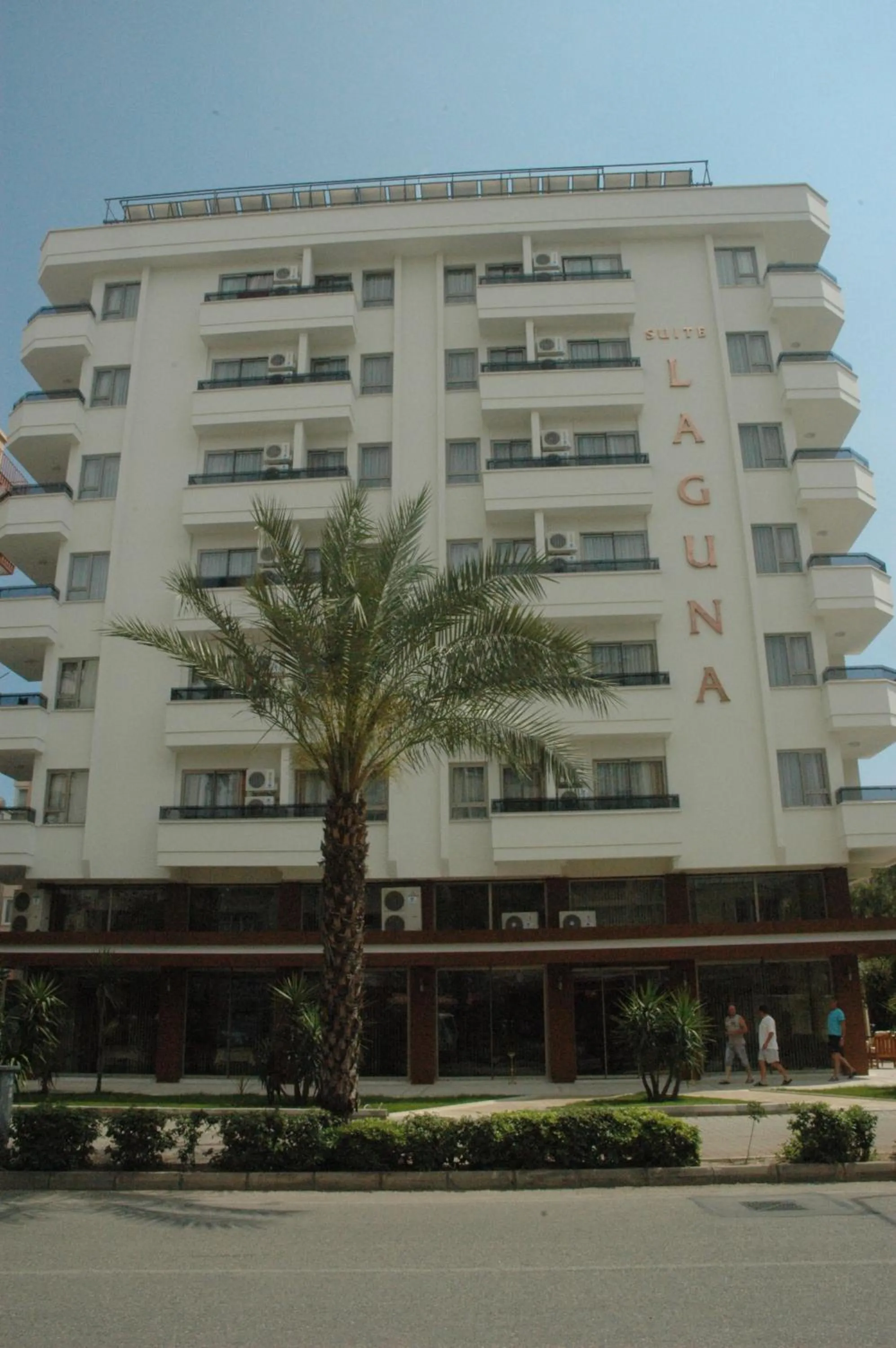 Facade/entrance in Suite Laguna Otel