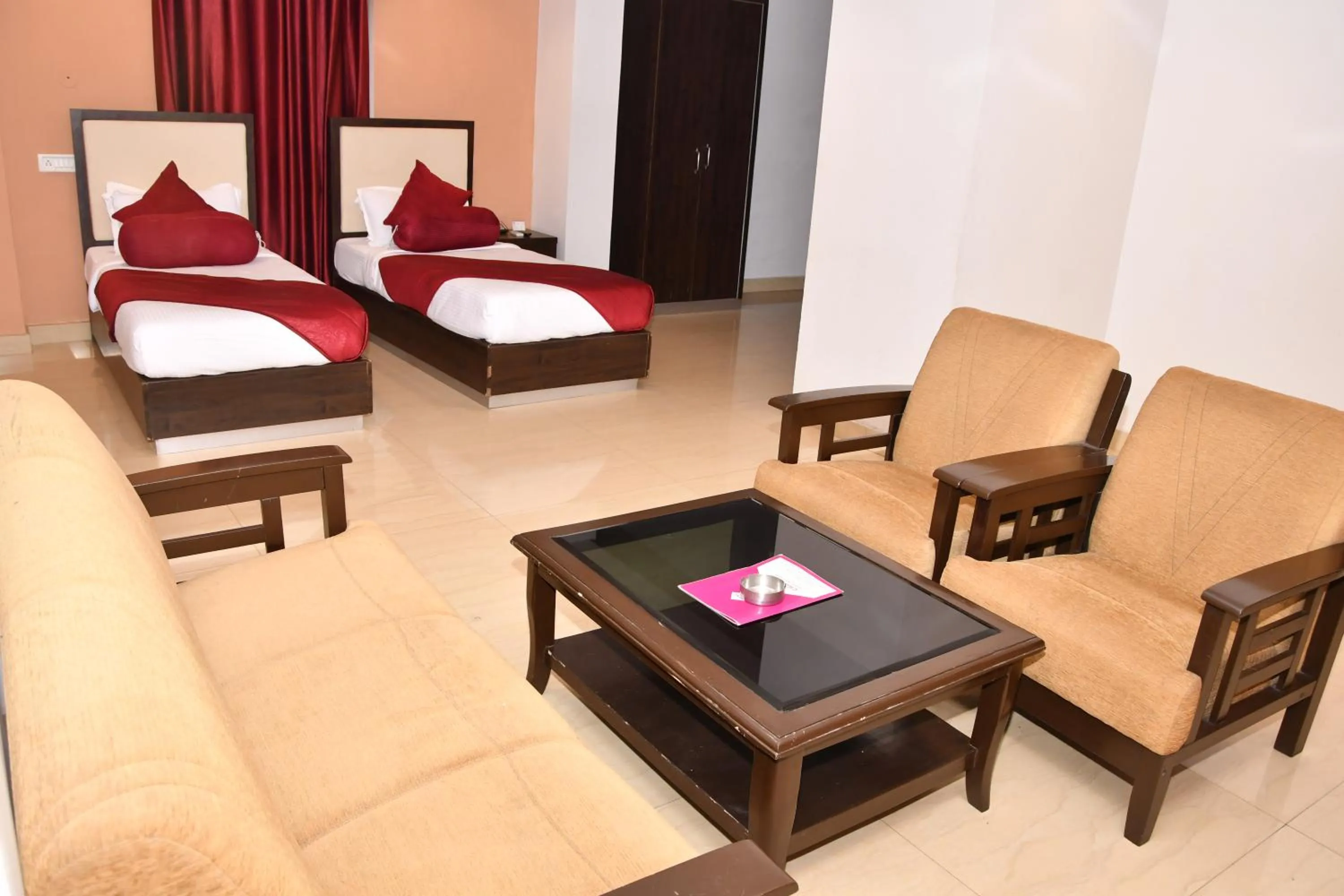 Bedroom, Bed in Chinmaye Inn