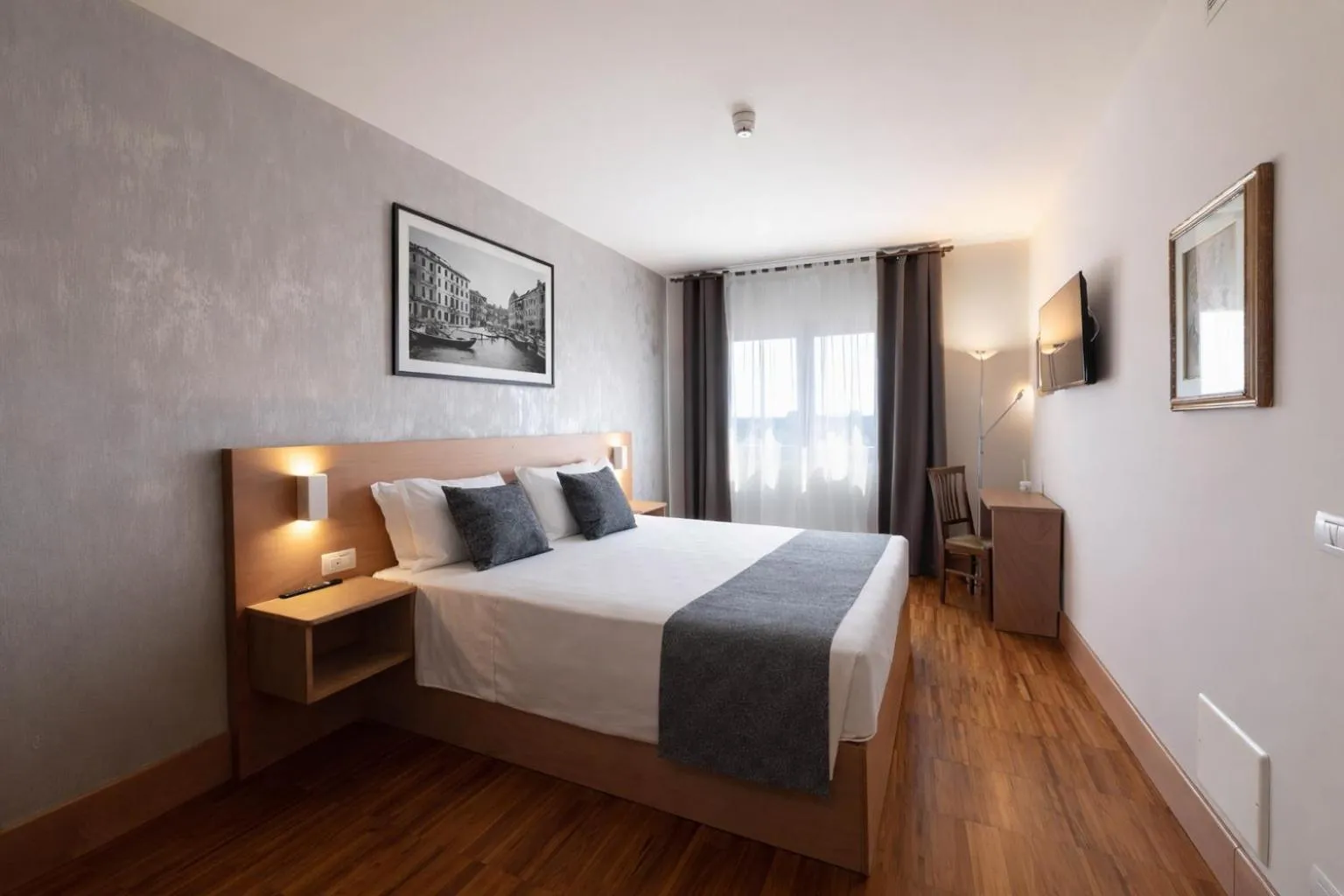 Bed in Torre Antica Venice Airport Hotel