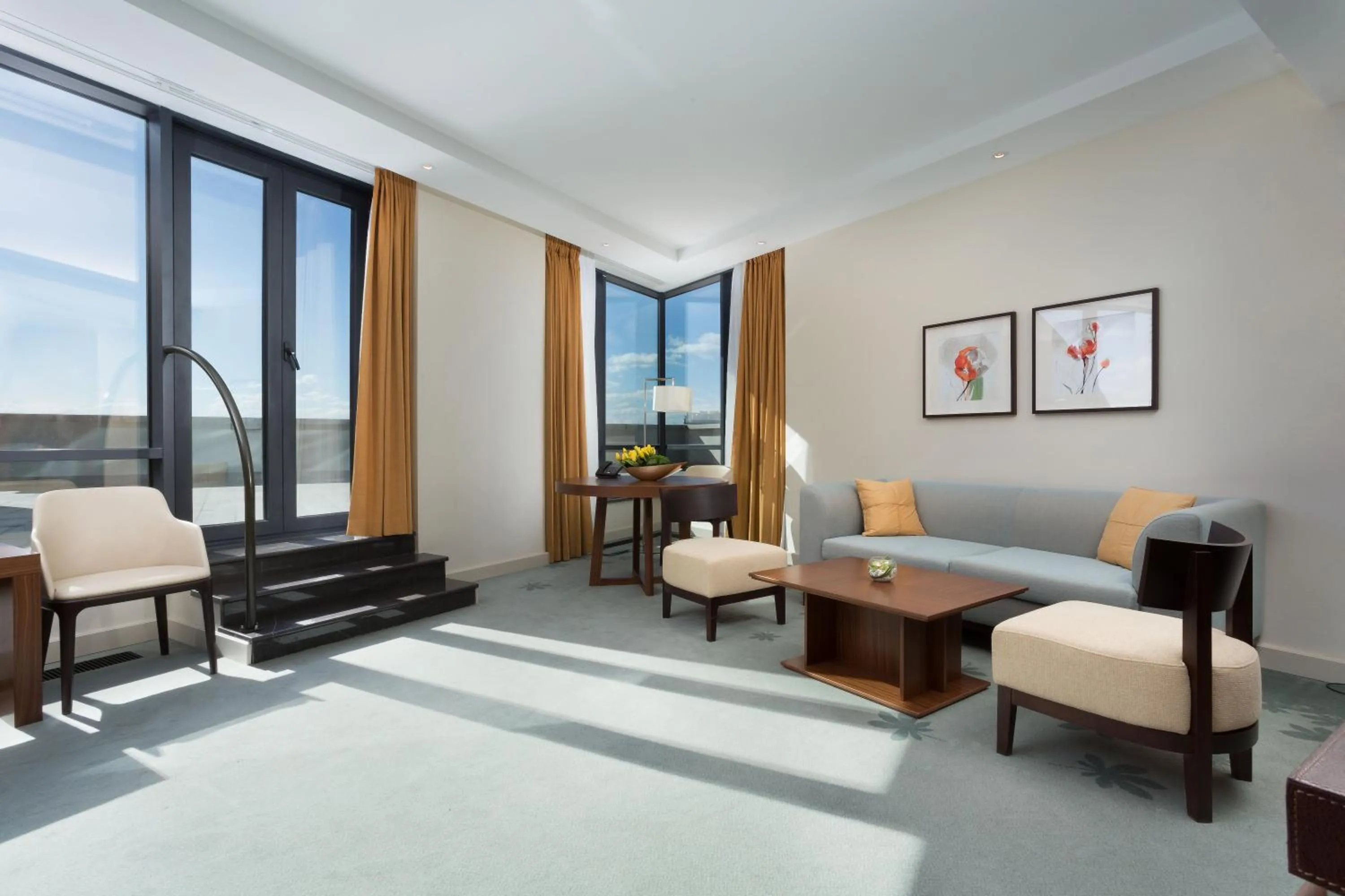 Living room in Hilton Kyiv