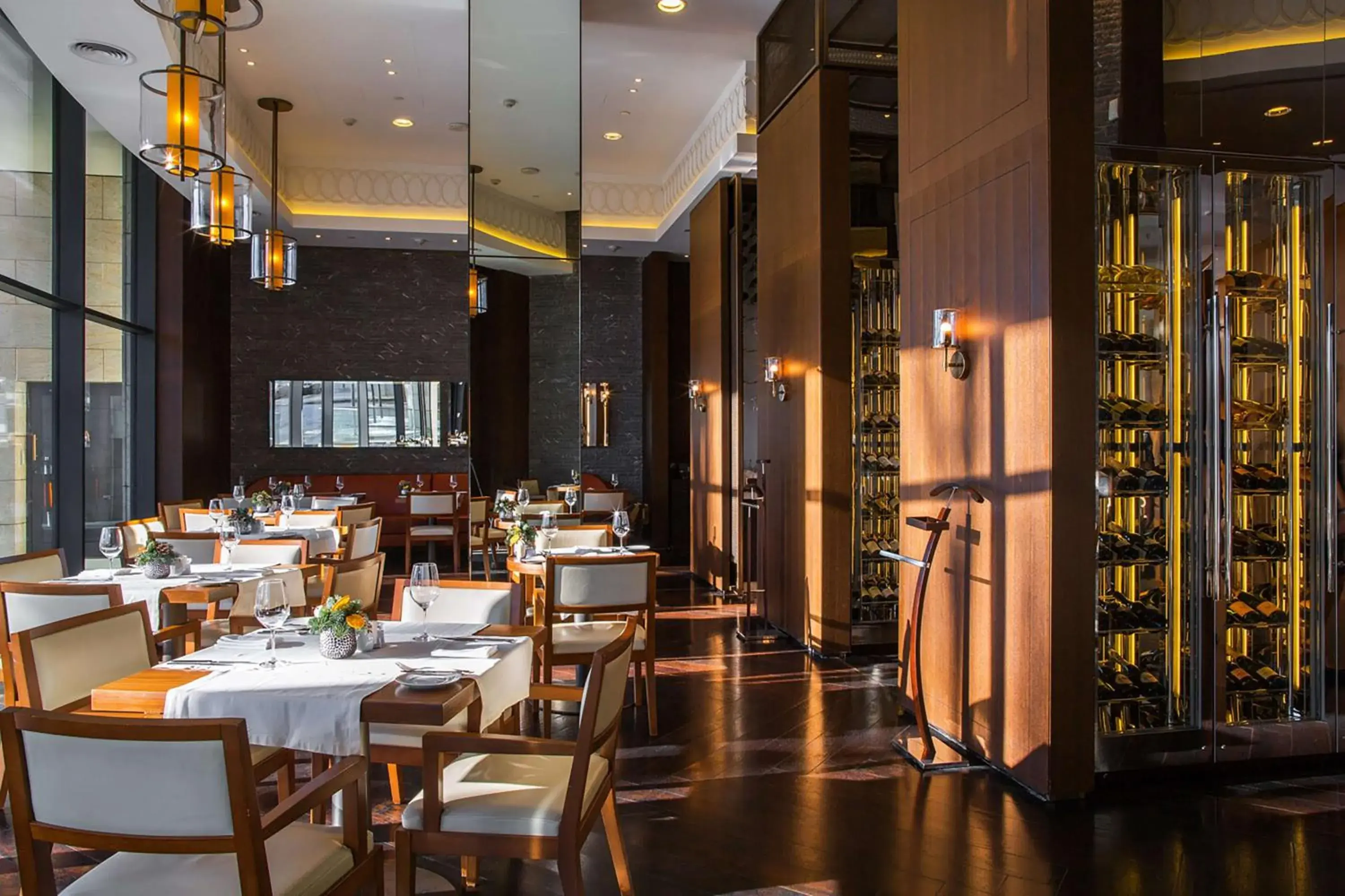 Restaurant/places to eat in Hilton Kyiv Restaurant/places to eat in Hilton Kyiv