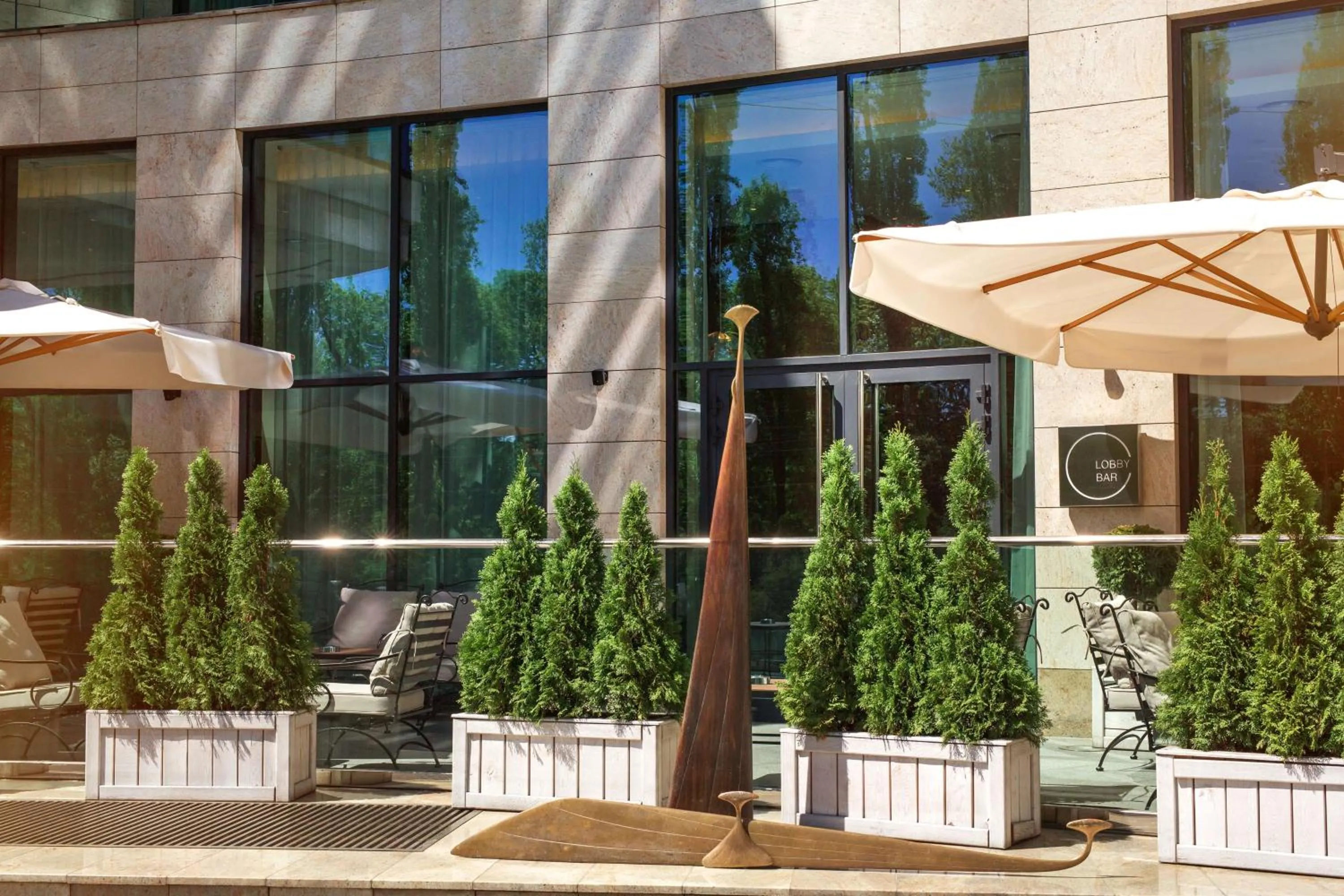 Restaurant/places to eat in Hilton Kyiv